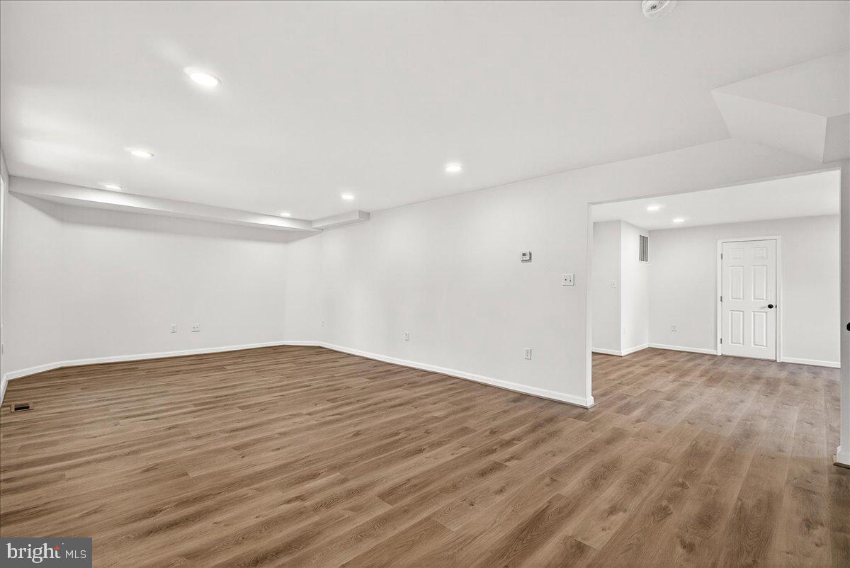 VILLA ESTATES - Residential