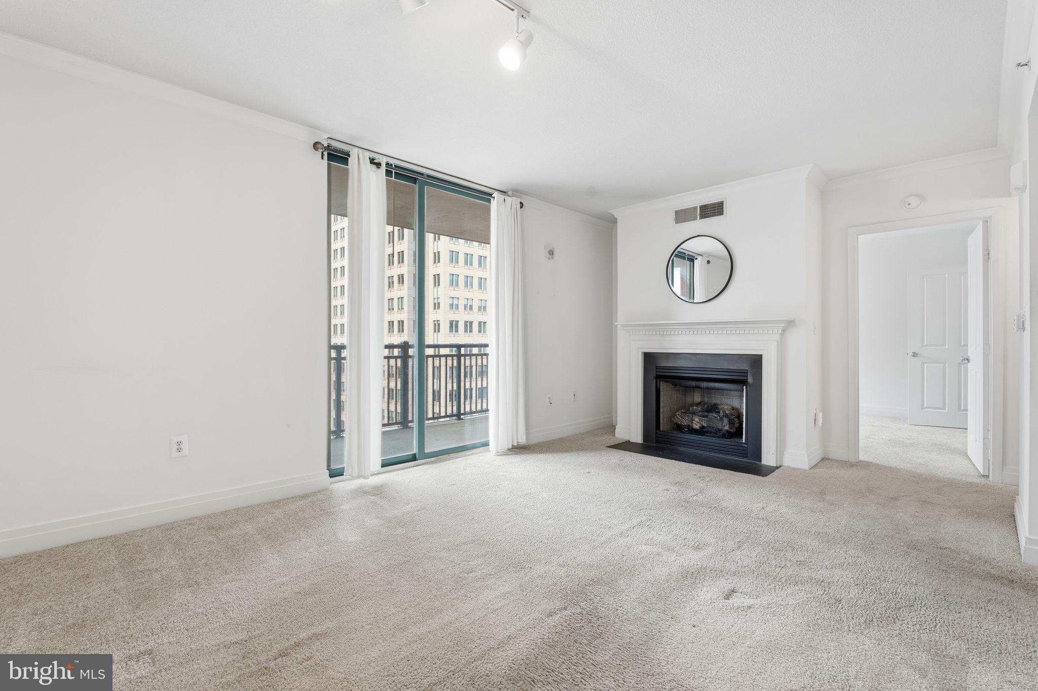 INNER HARBOR - Residential Lease