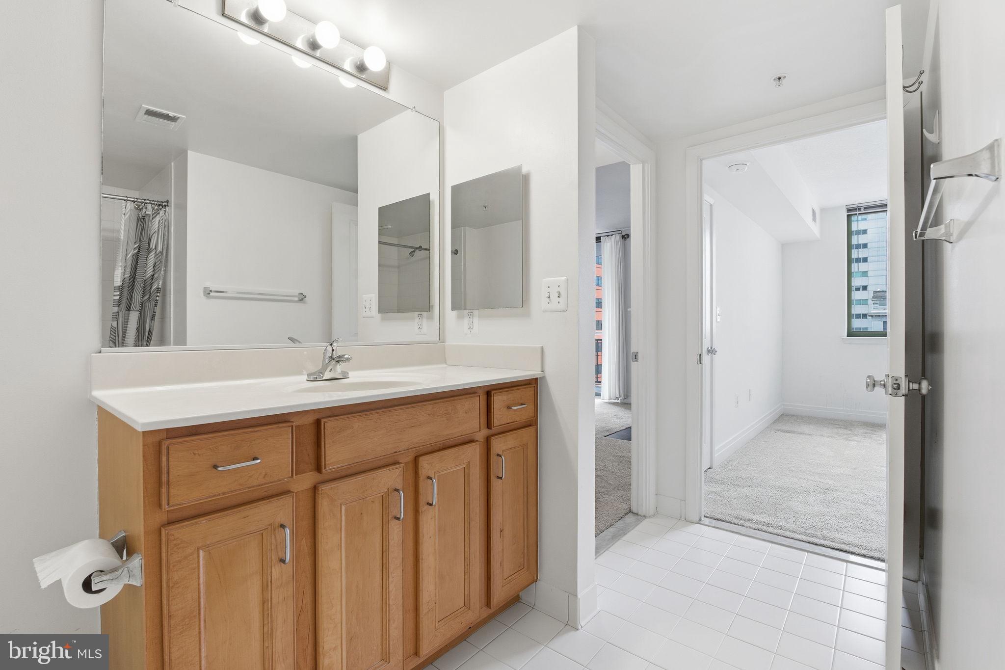 INNER HARBOR - Residential Lease