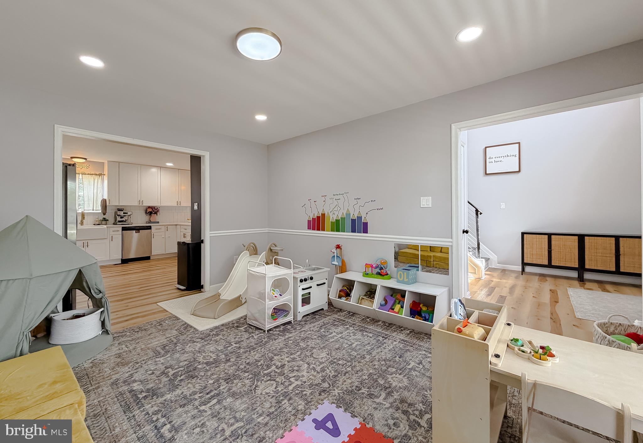 MEADOW LAKE - Residential