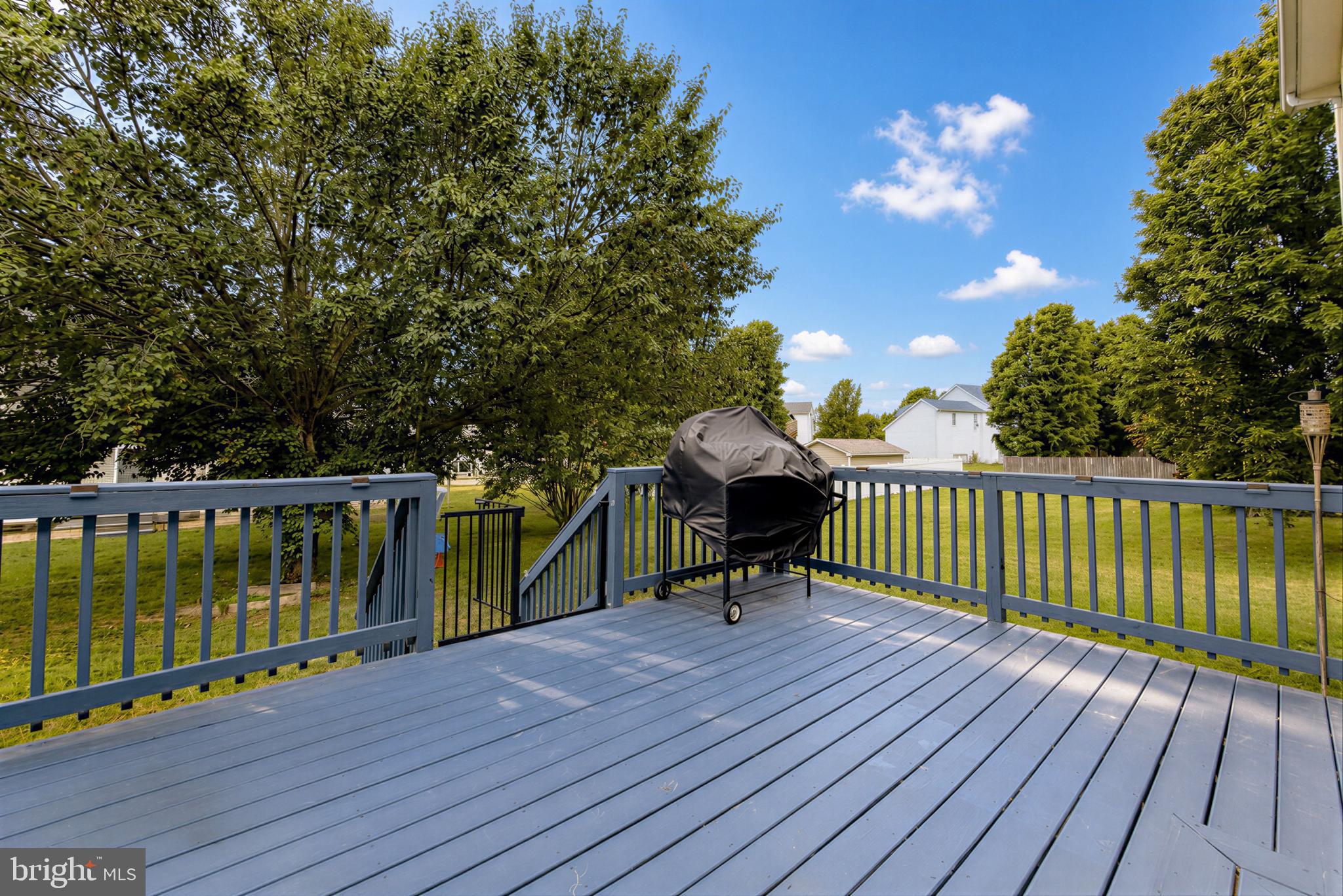 MEADOW LAKE - Residential