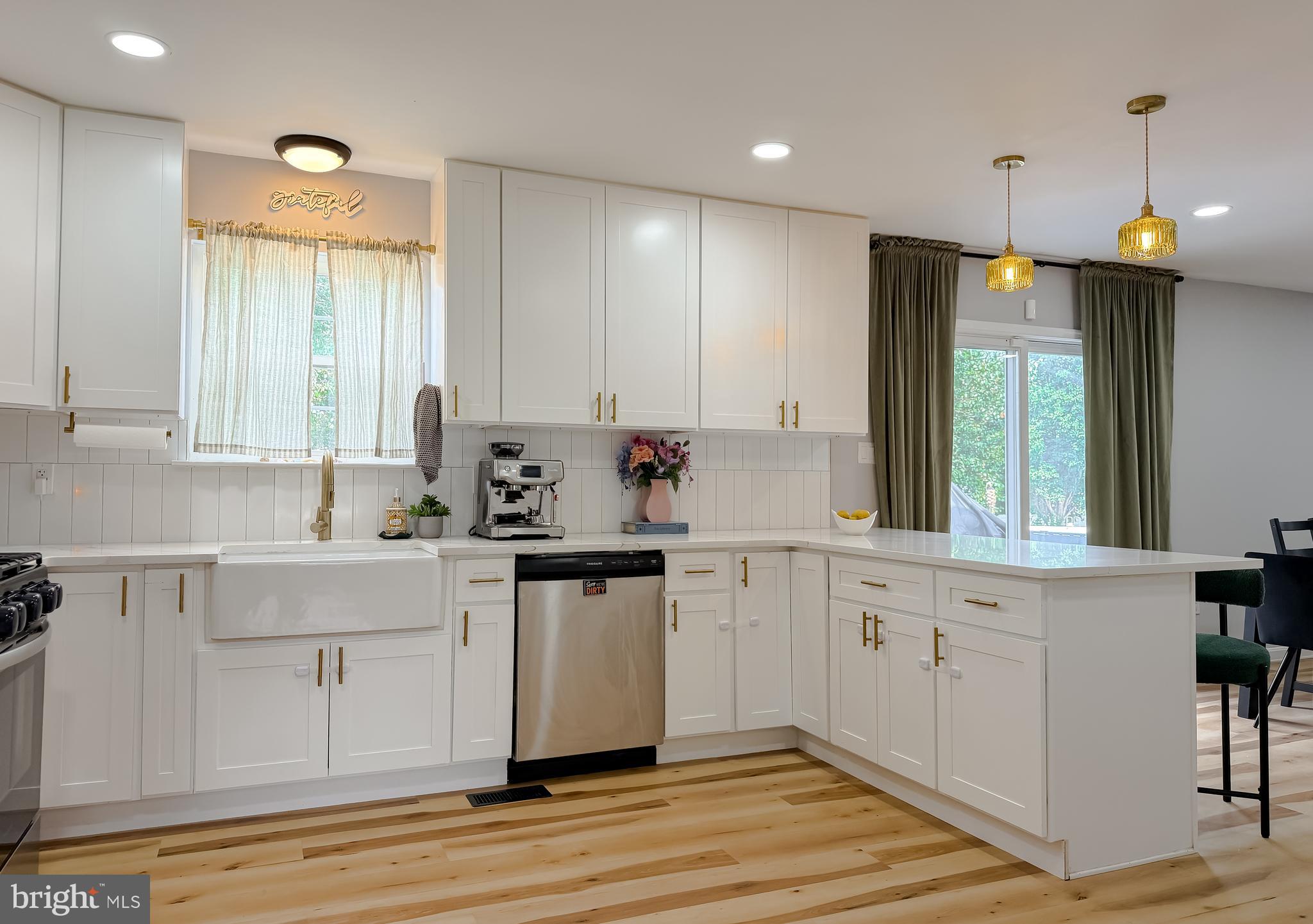 MEADOW LAKE - Residential
