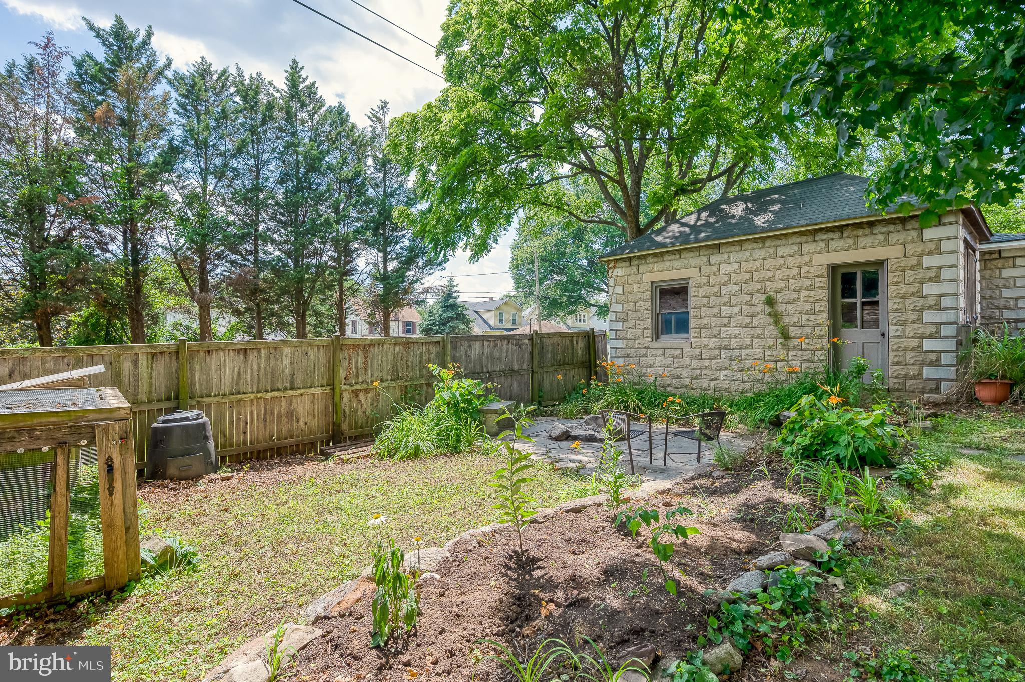 LAURAVILLE HISTORIC DISTRICT - Residential