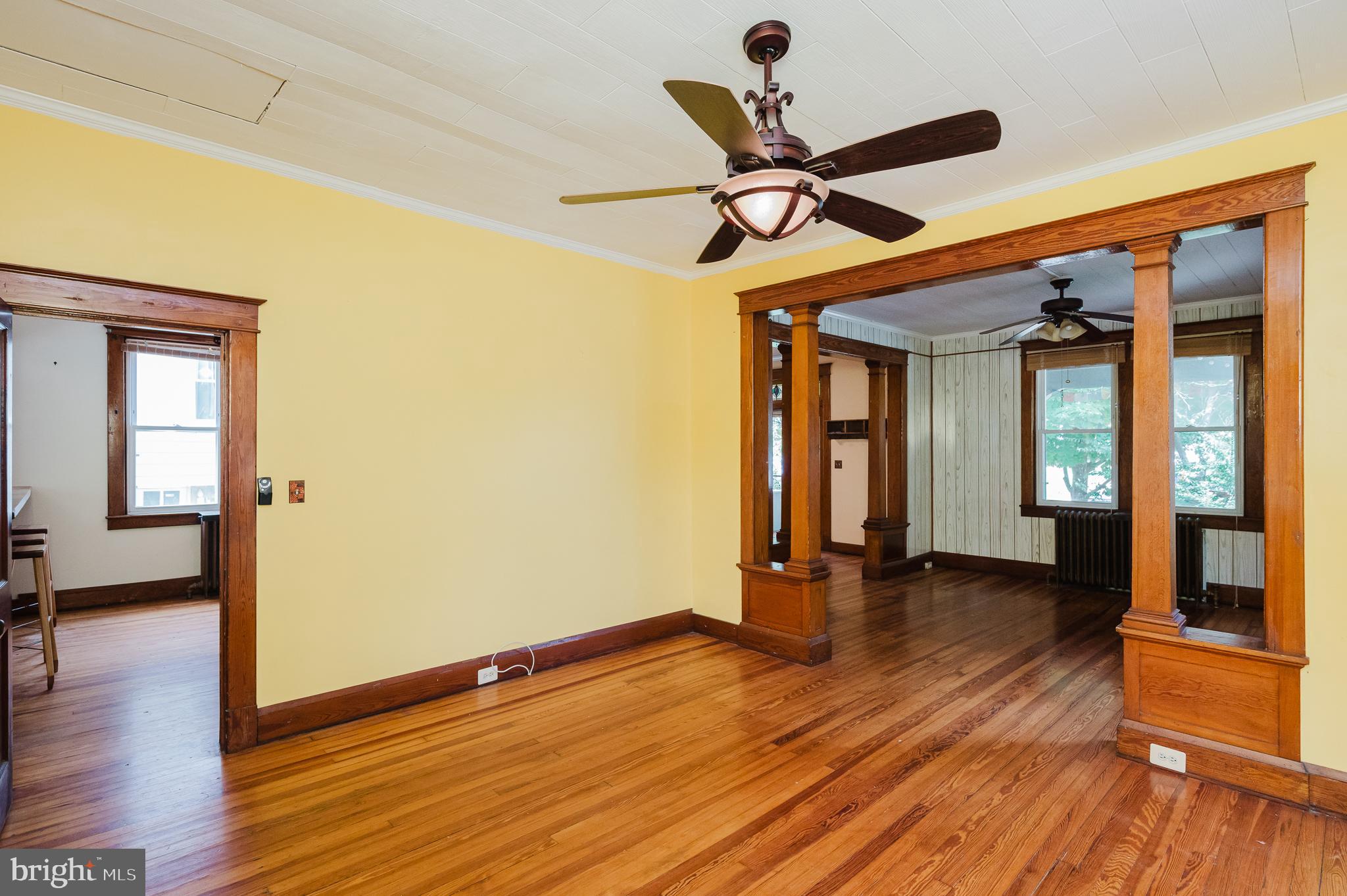LAURAVILLE HISTORIC DISTRICT - Residential