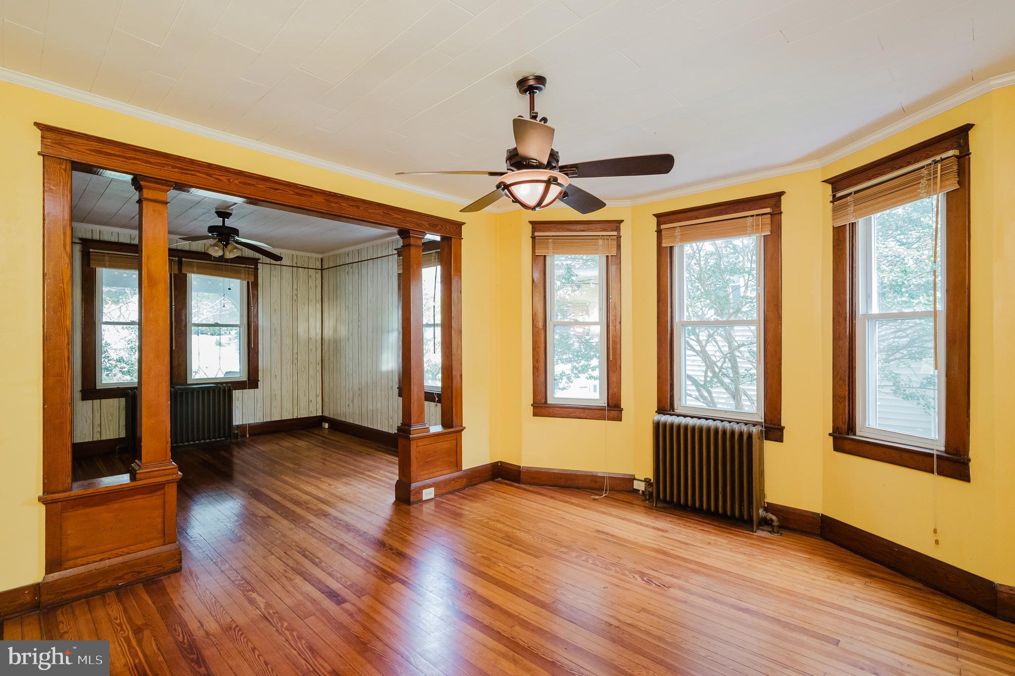 LAURAVILLE HISTORIC DISTRICT - Residential