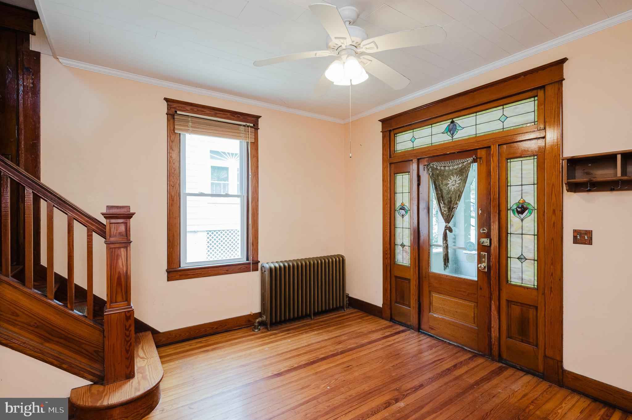 LAURAVILLE HISTORIC DISTRICT - Residential