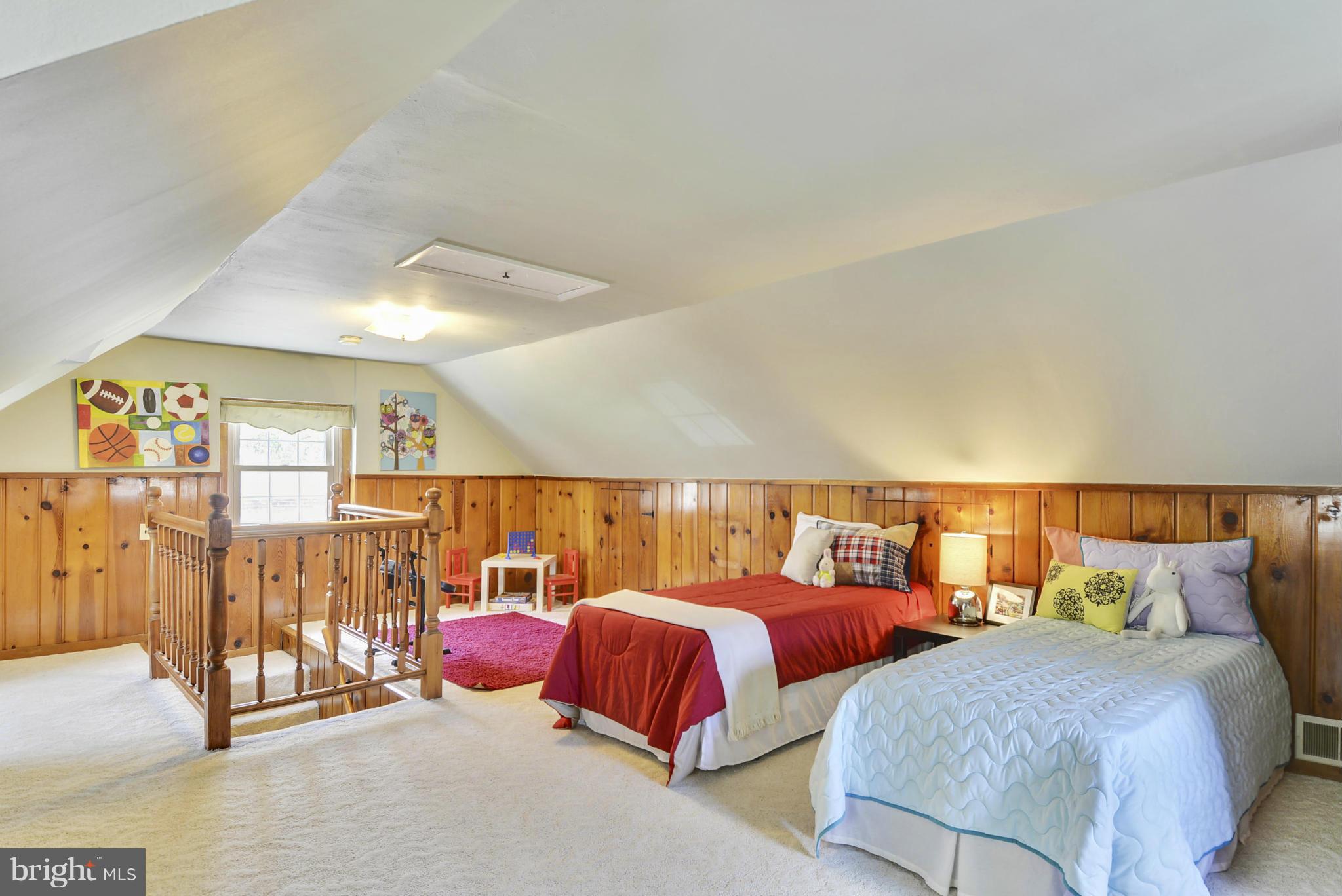 CHESTNUT RIDGE MANOR - Residential