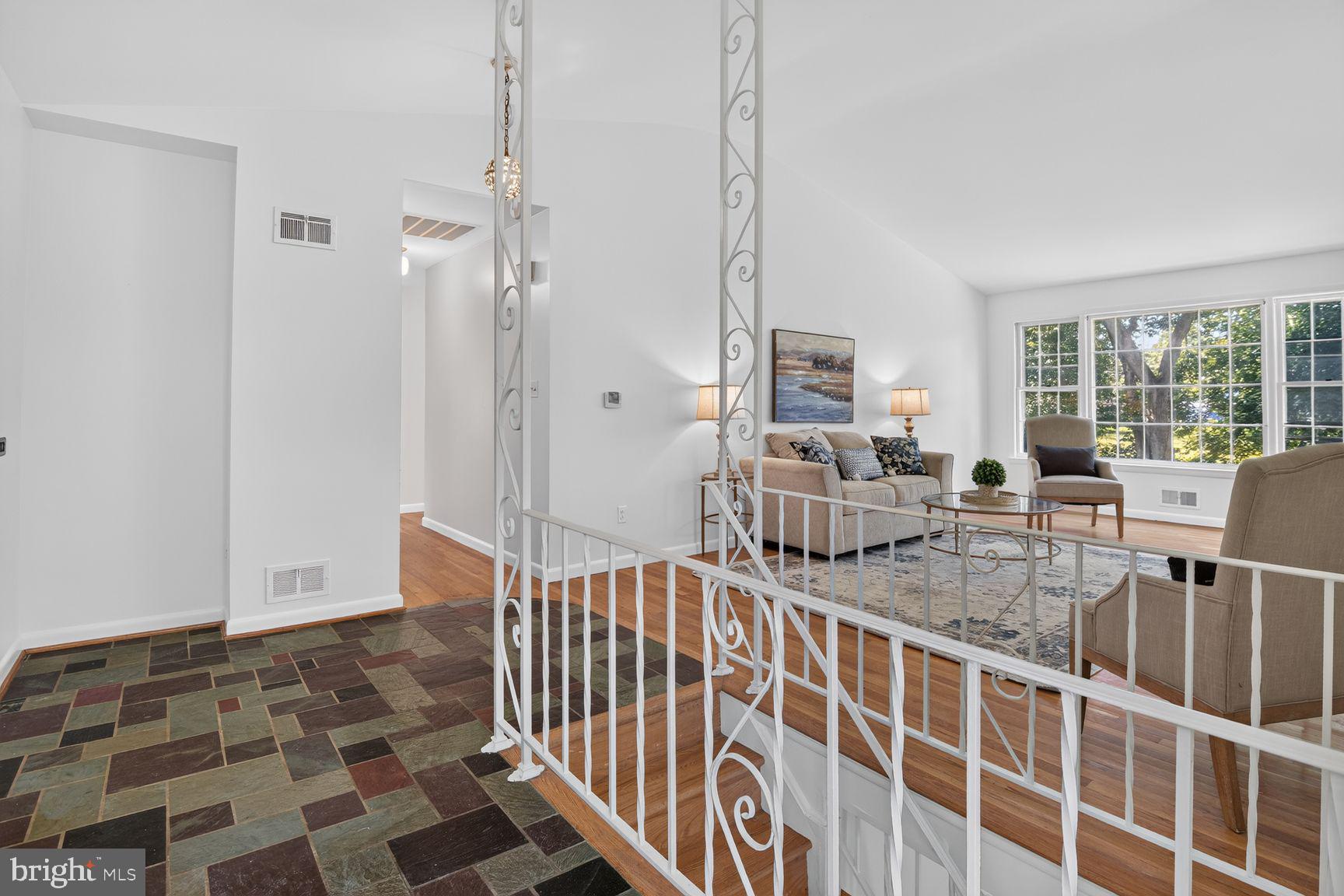 HIGHLAND STONE - Residential