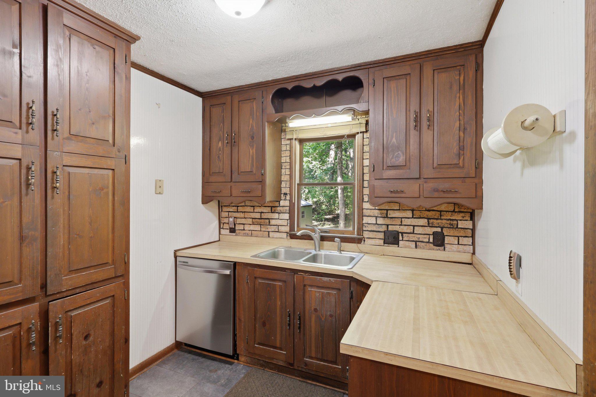 KEYS FERRY ACRES - Residential