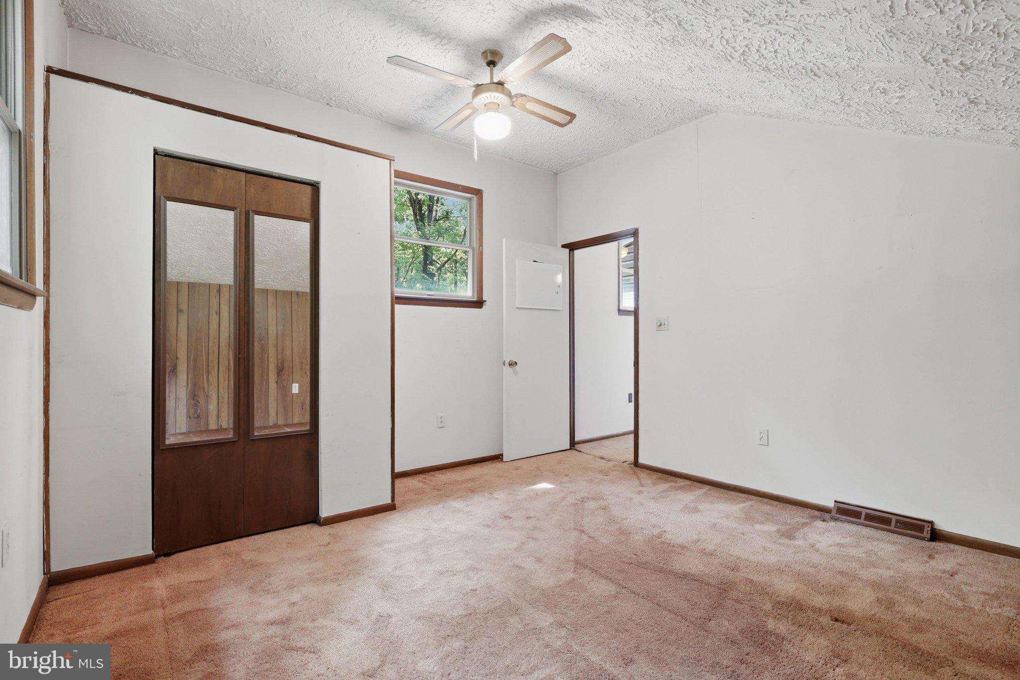KEYS FERRY ACRES - Residential