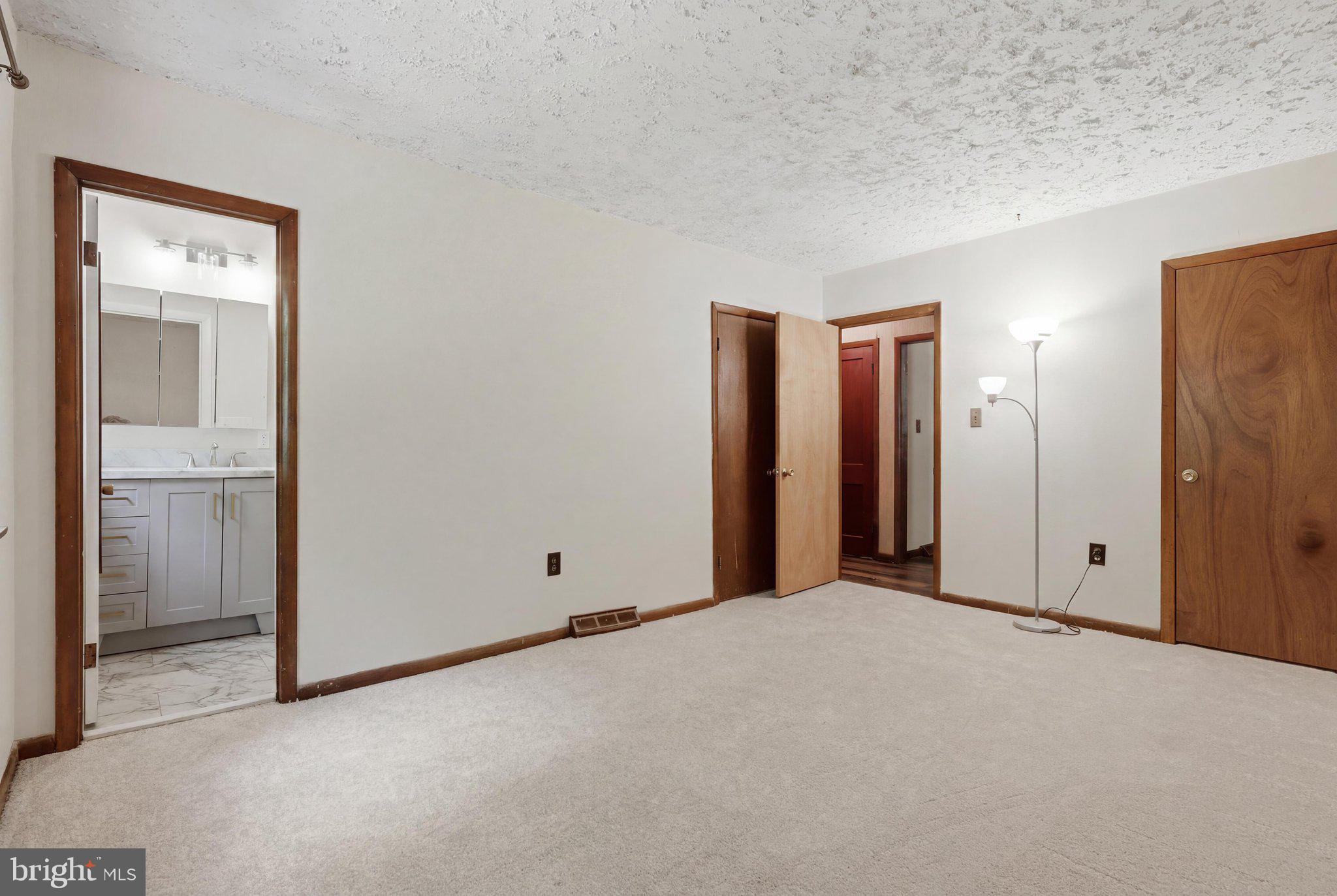 KEYS FERRY ACRES - Residential