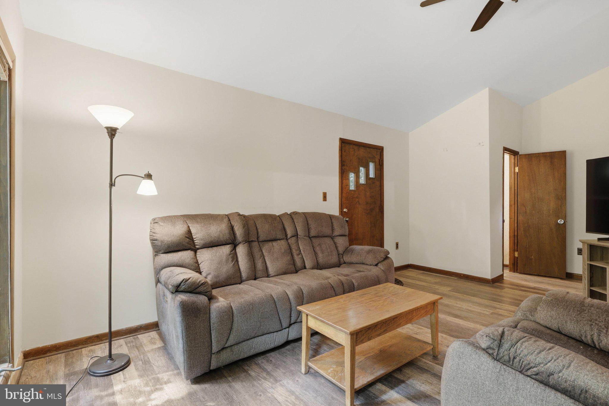 KEYS FERRY ACRES - Residential