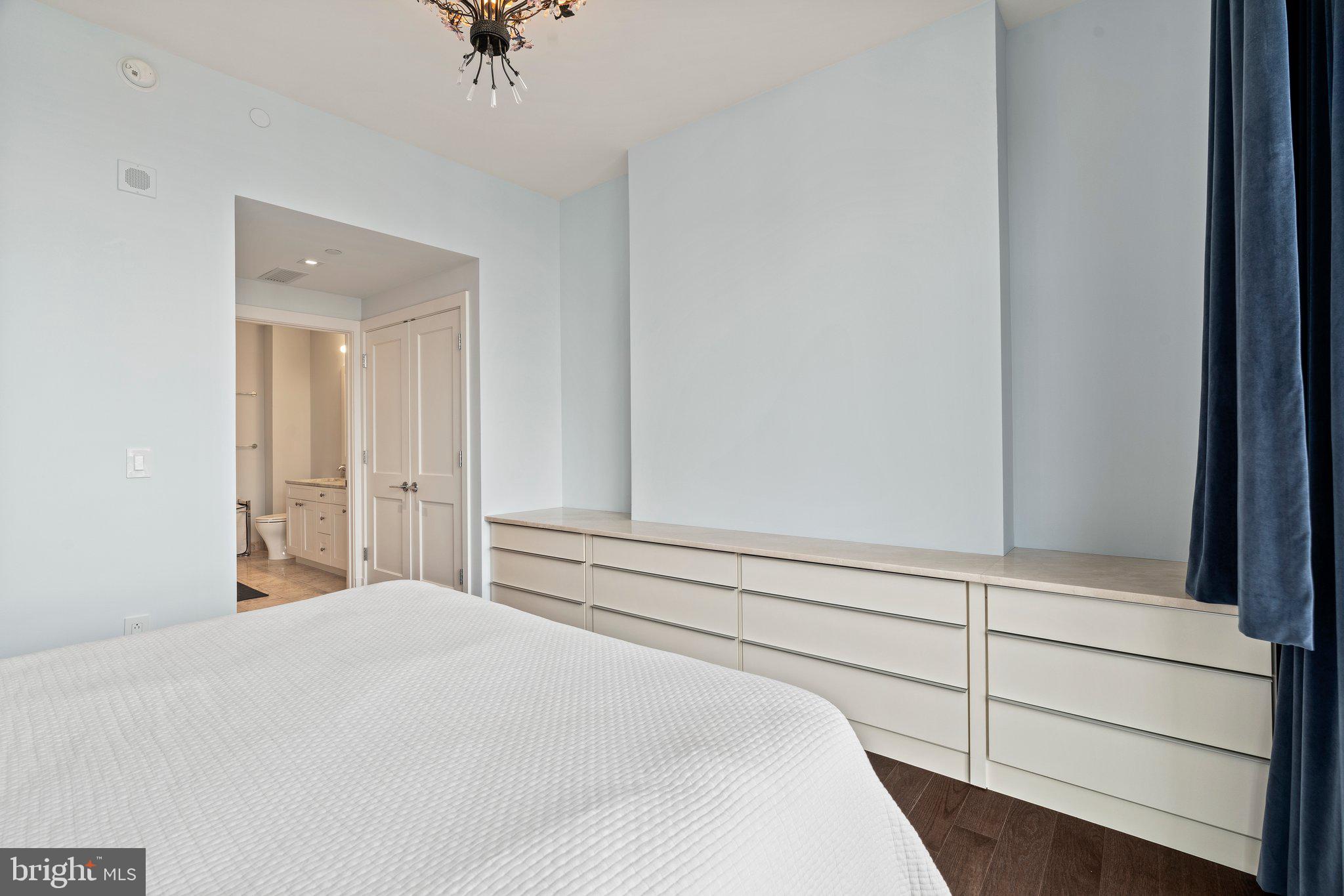 FITLER SQUARE - Residential
