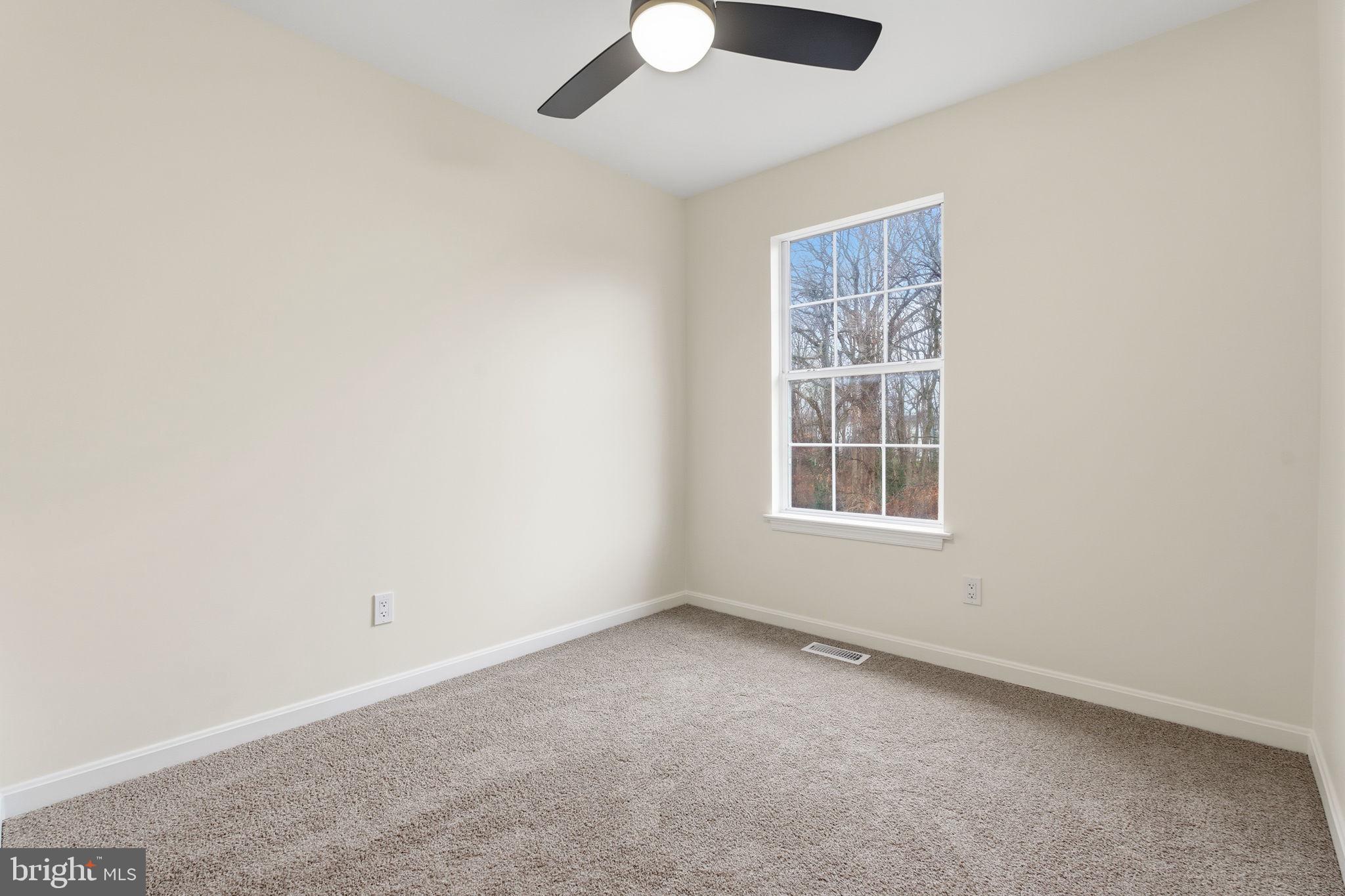 CARROLLWOOD MANOR - Residential