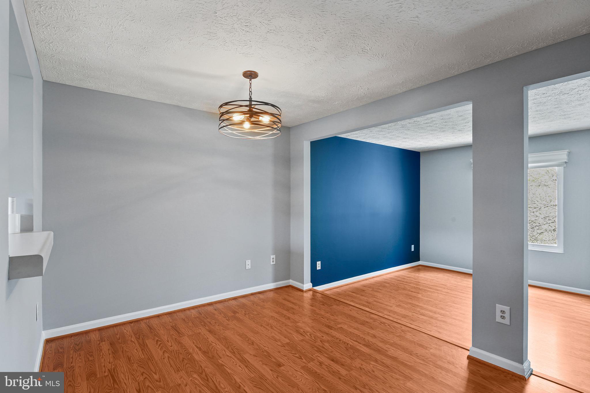 SADDLE CREEK - Residential
