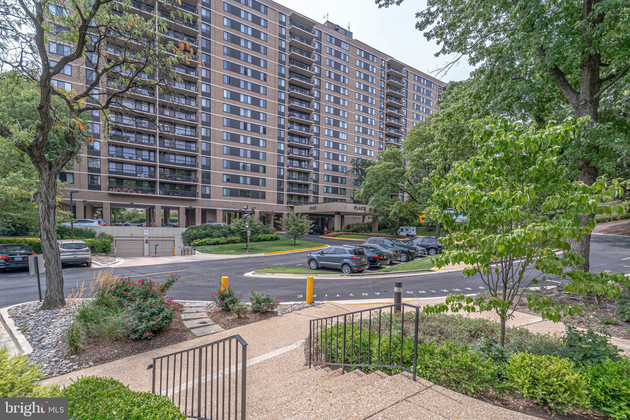 PLACE ONE - Residential