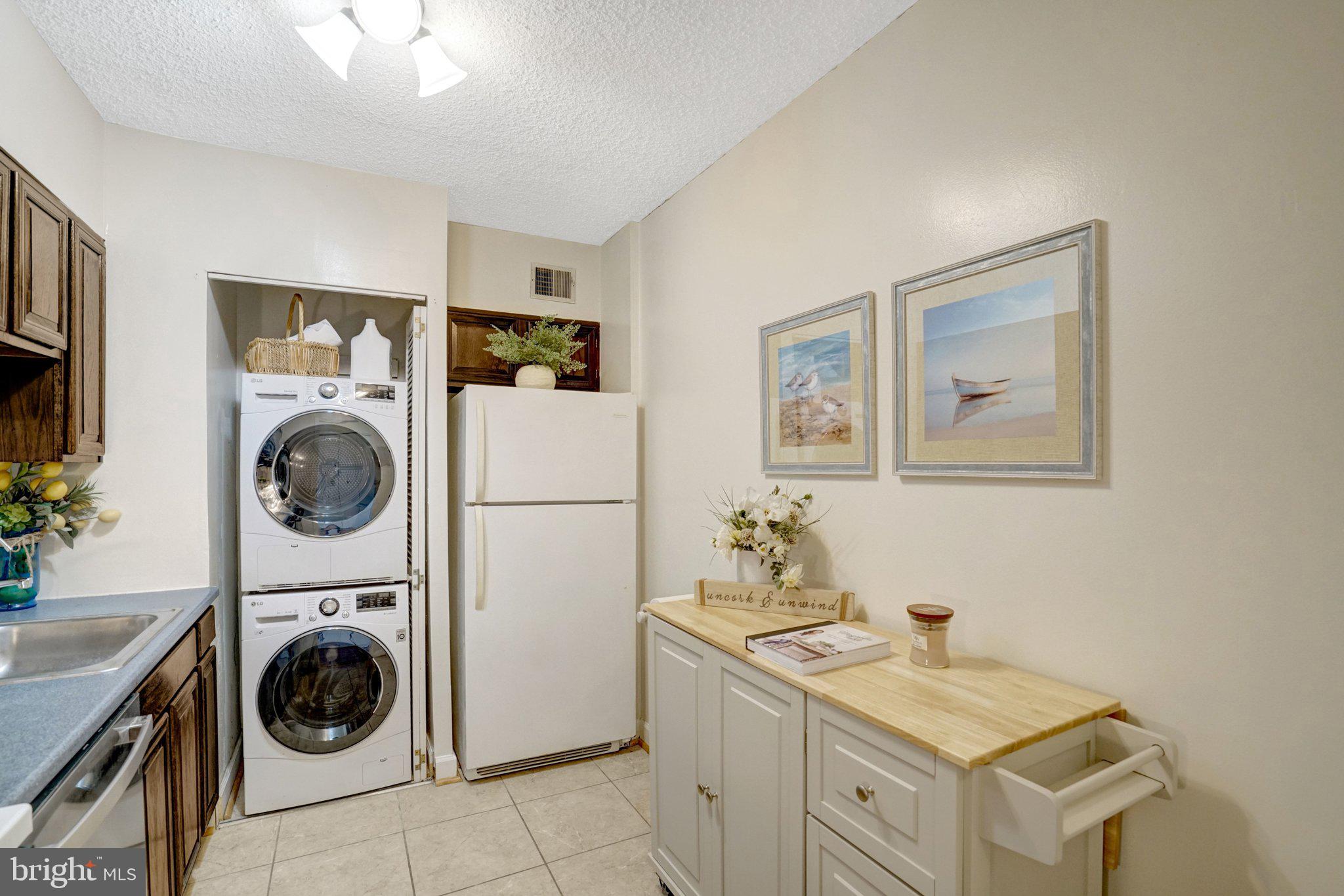 PLACE ONE - Residential