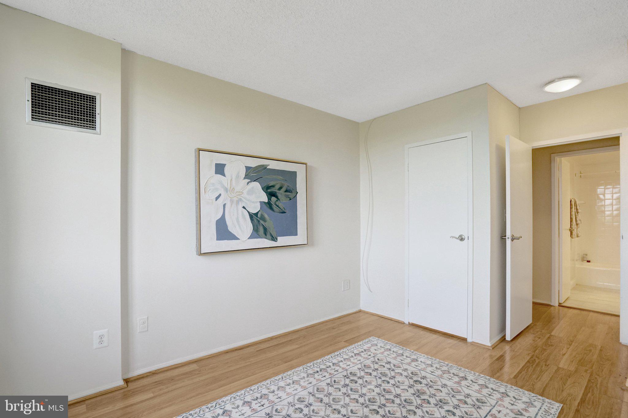 PLACE ONE - Residential