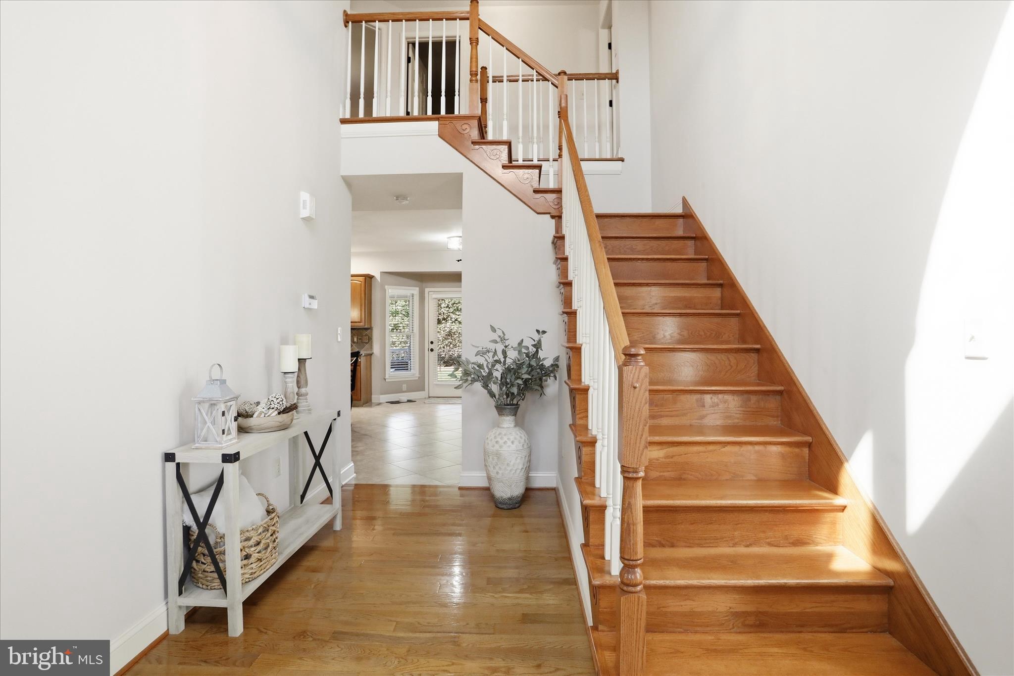 COLONIAL PARK EAST - Residential