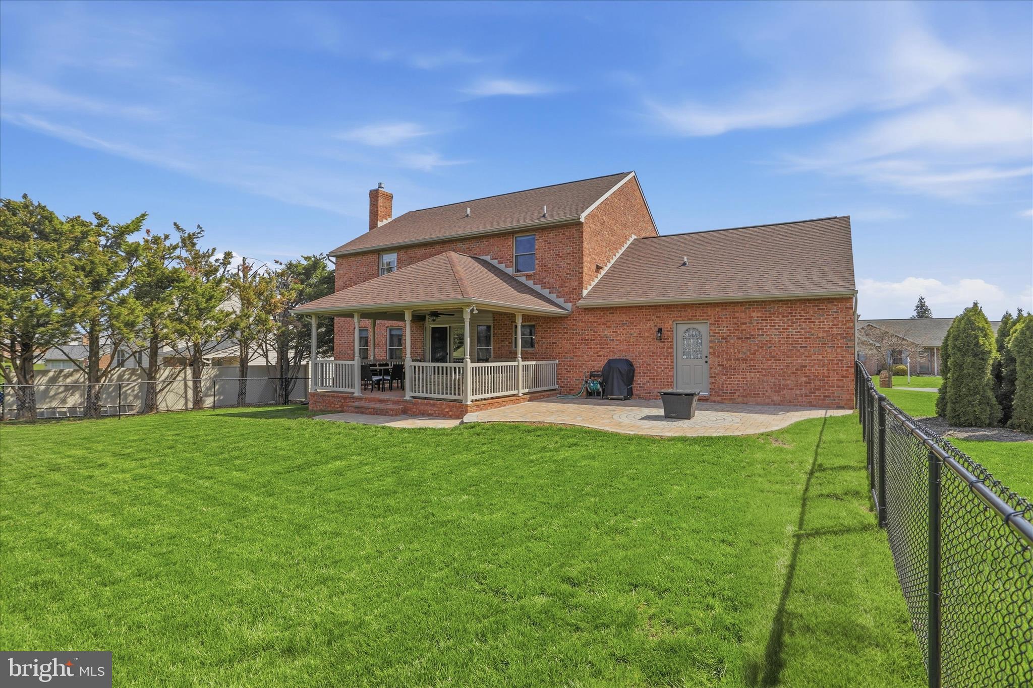 COLONIAL PARK EAST - Residential