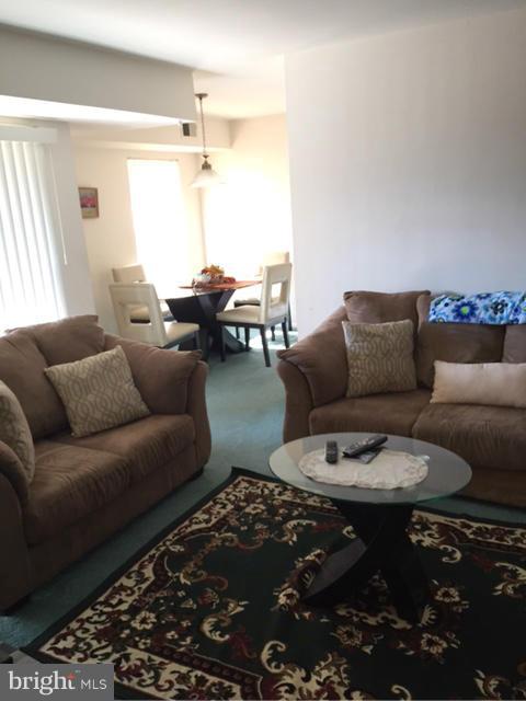 WILLOW WOOD - Residential Lease