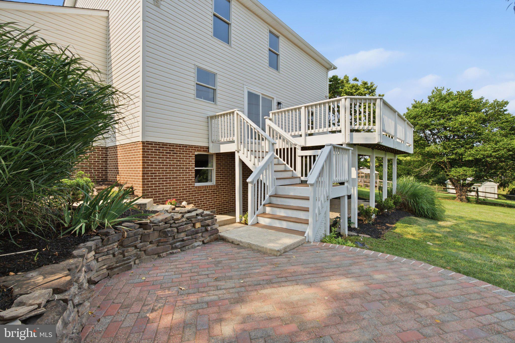 BRADFORD ESTATES - Residential