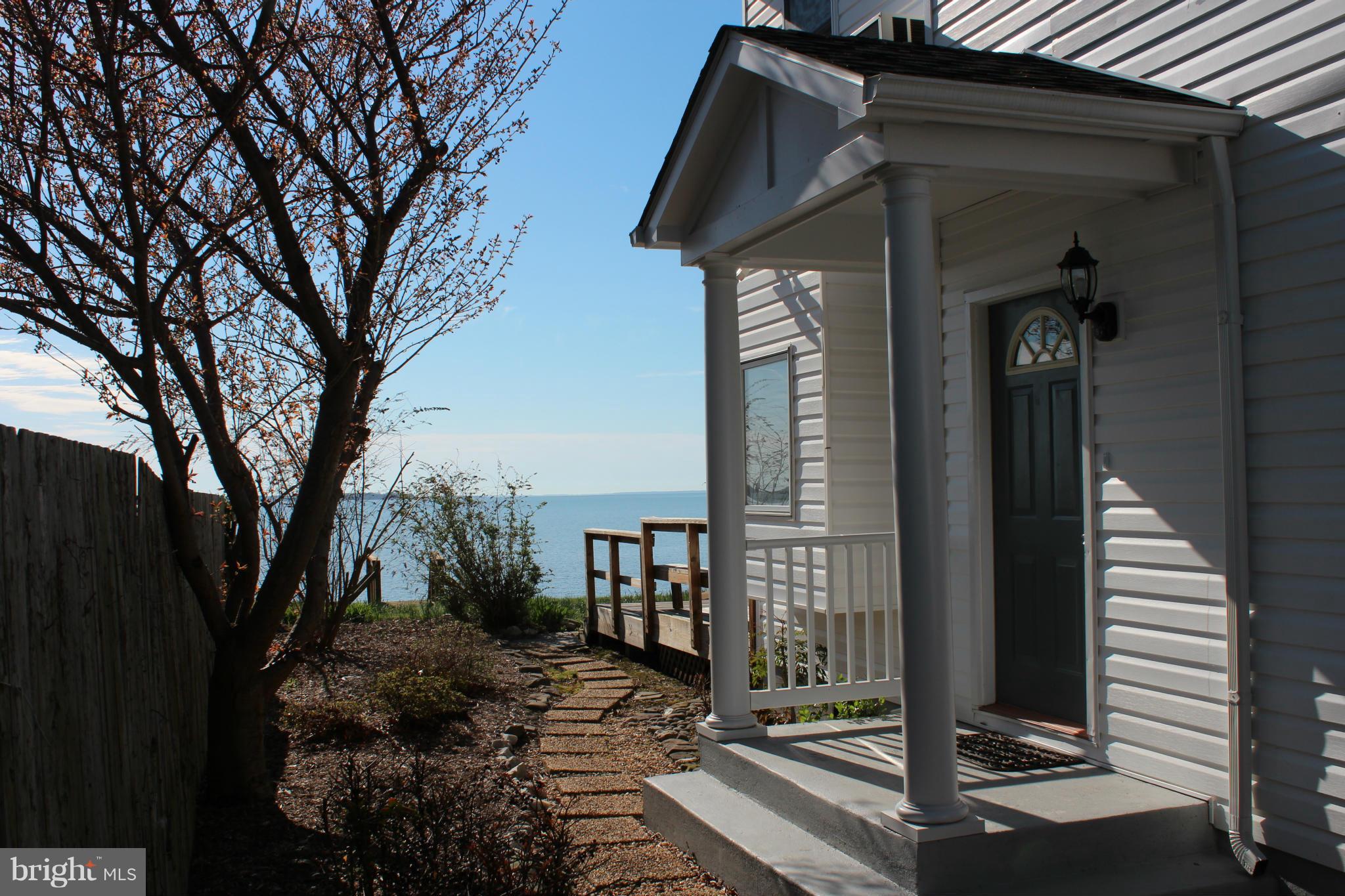 COBB ISLAND - Residential