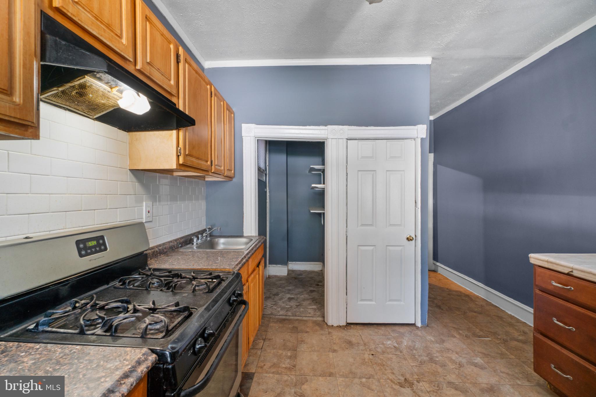 MOUNT HOLLY - Residential