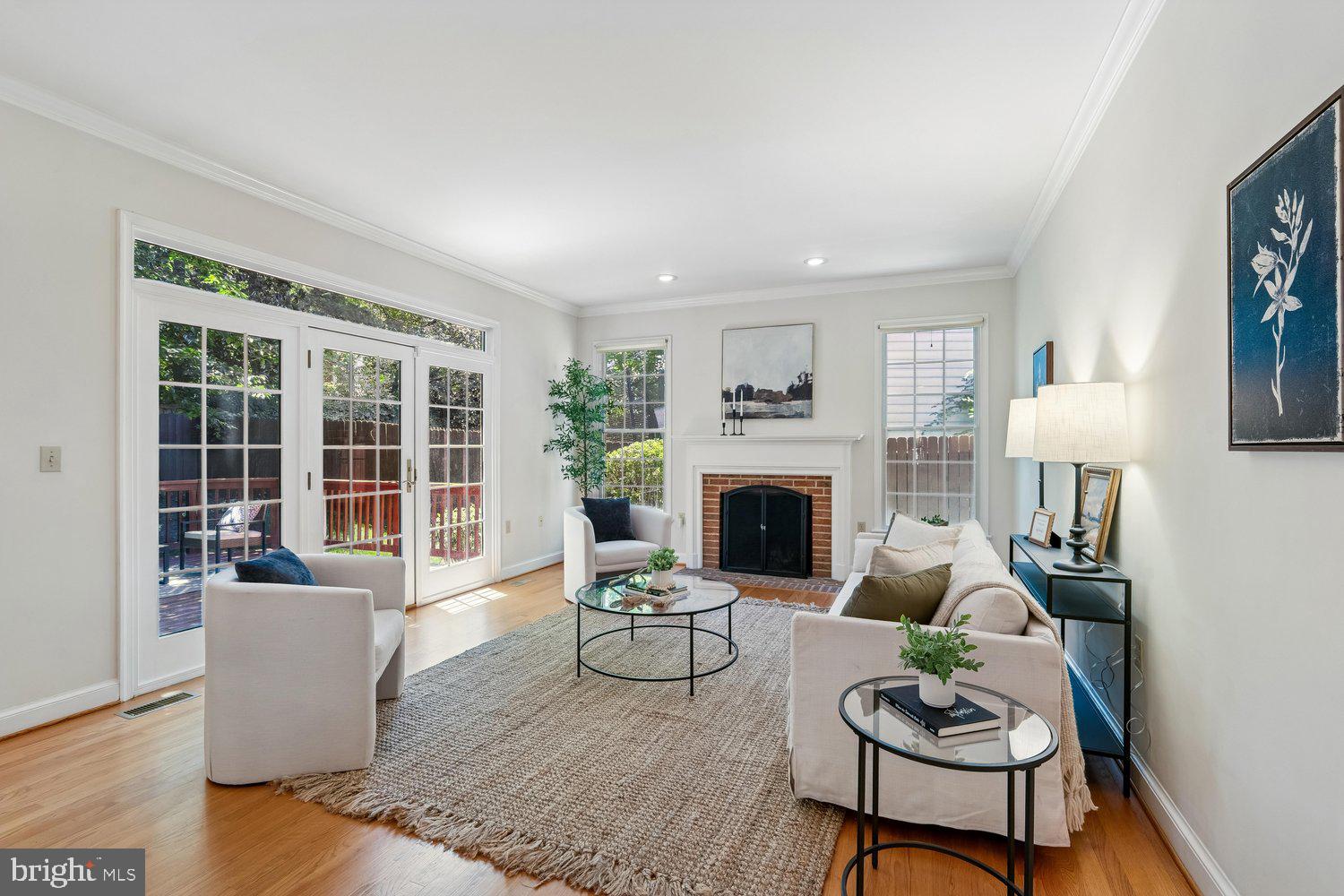 SPRING VALLEY - Residential