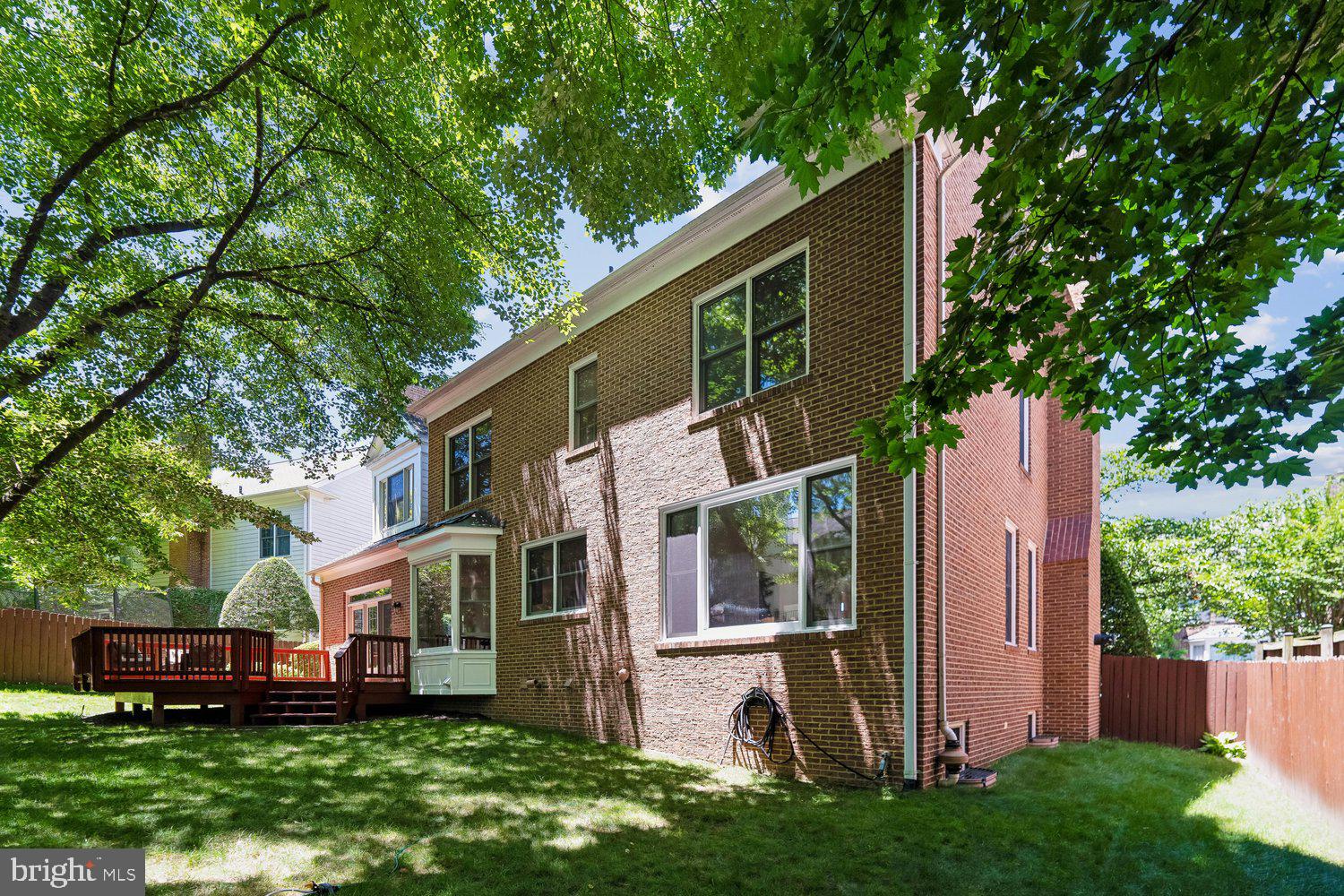 SPRING VALLEY - Residential