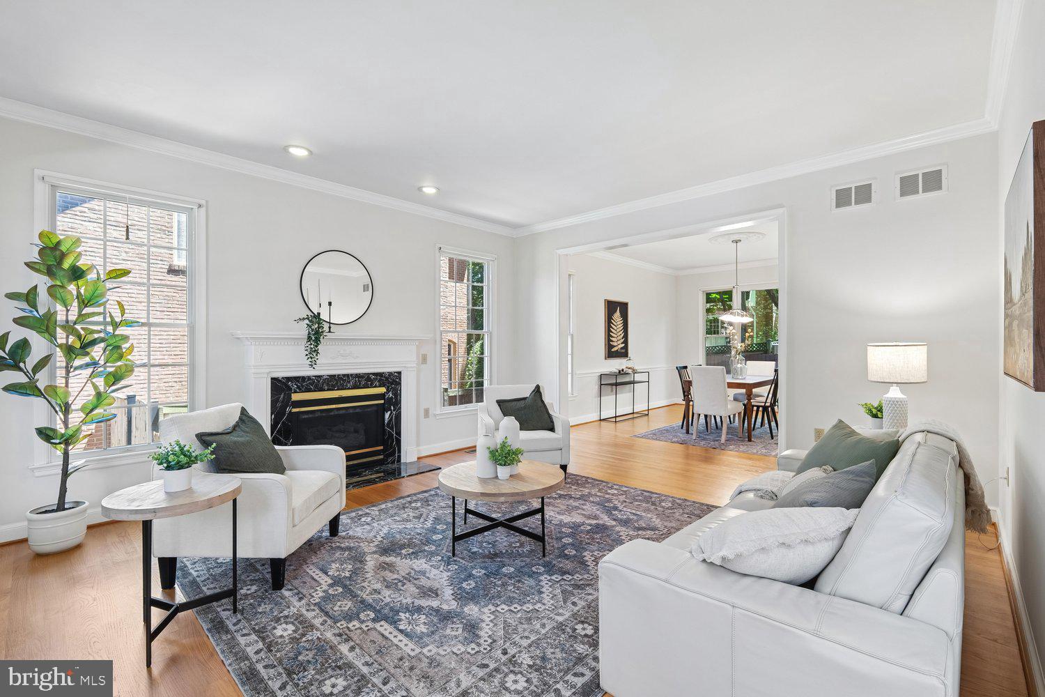 SPRING VALLEY - Residential