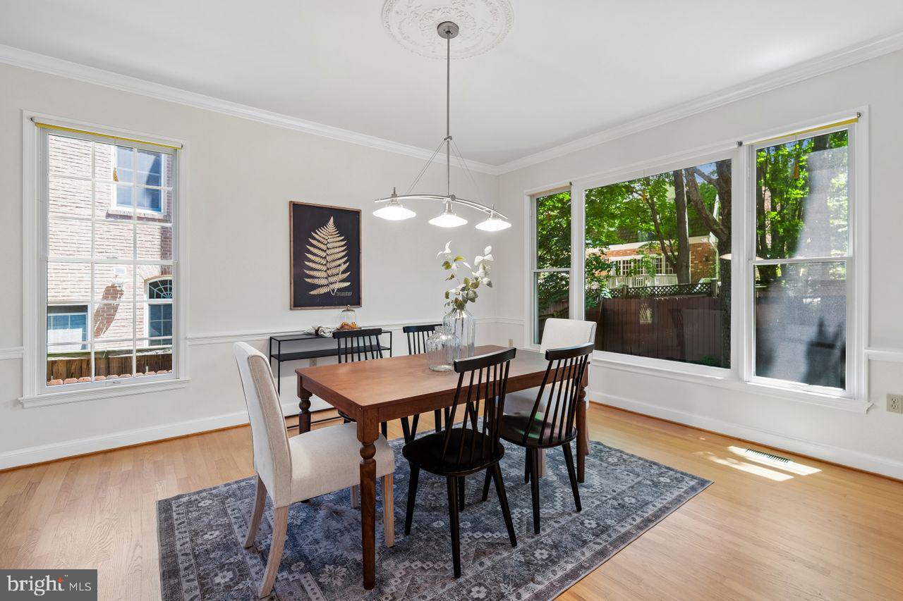 SPRING VALLEY - Residential
