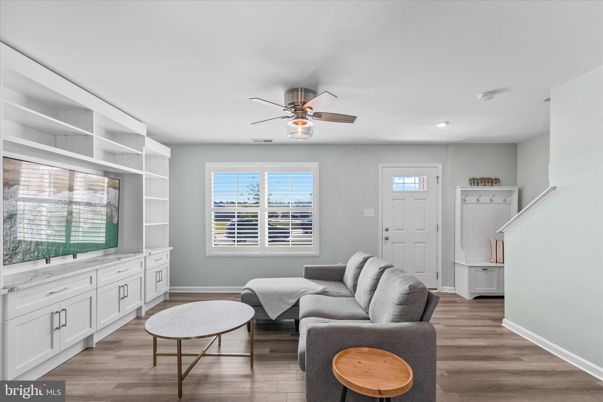 SALTWATER LANDING - Residential