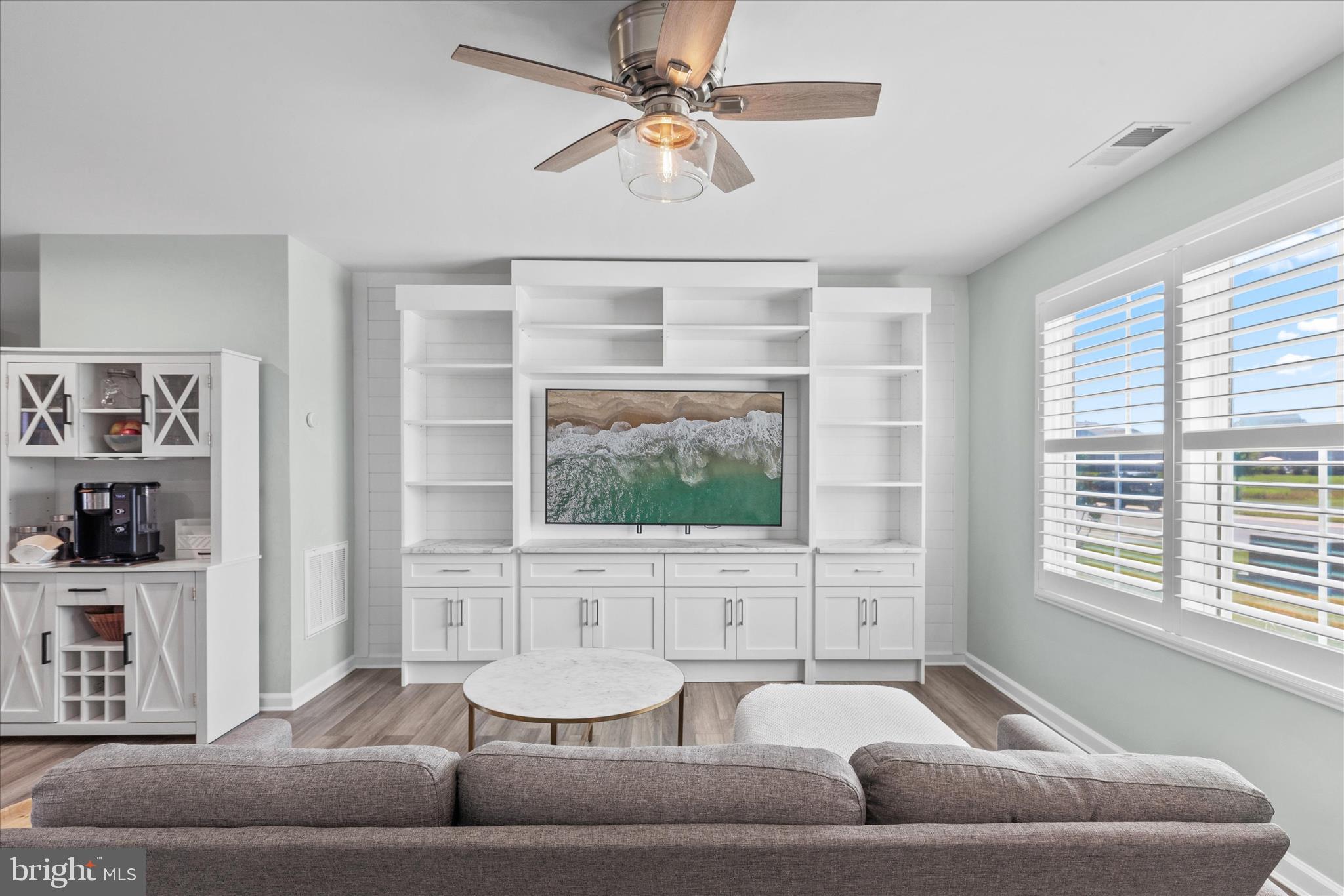 SALTWATER LANDING - Residential