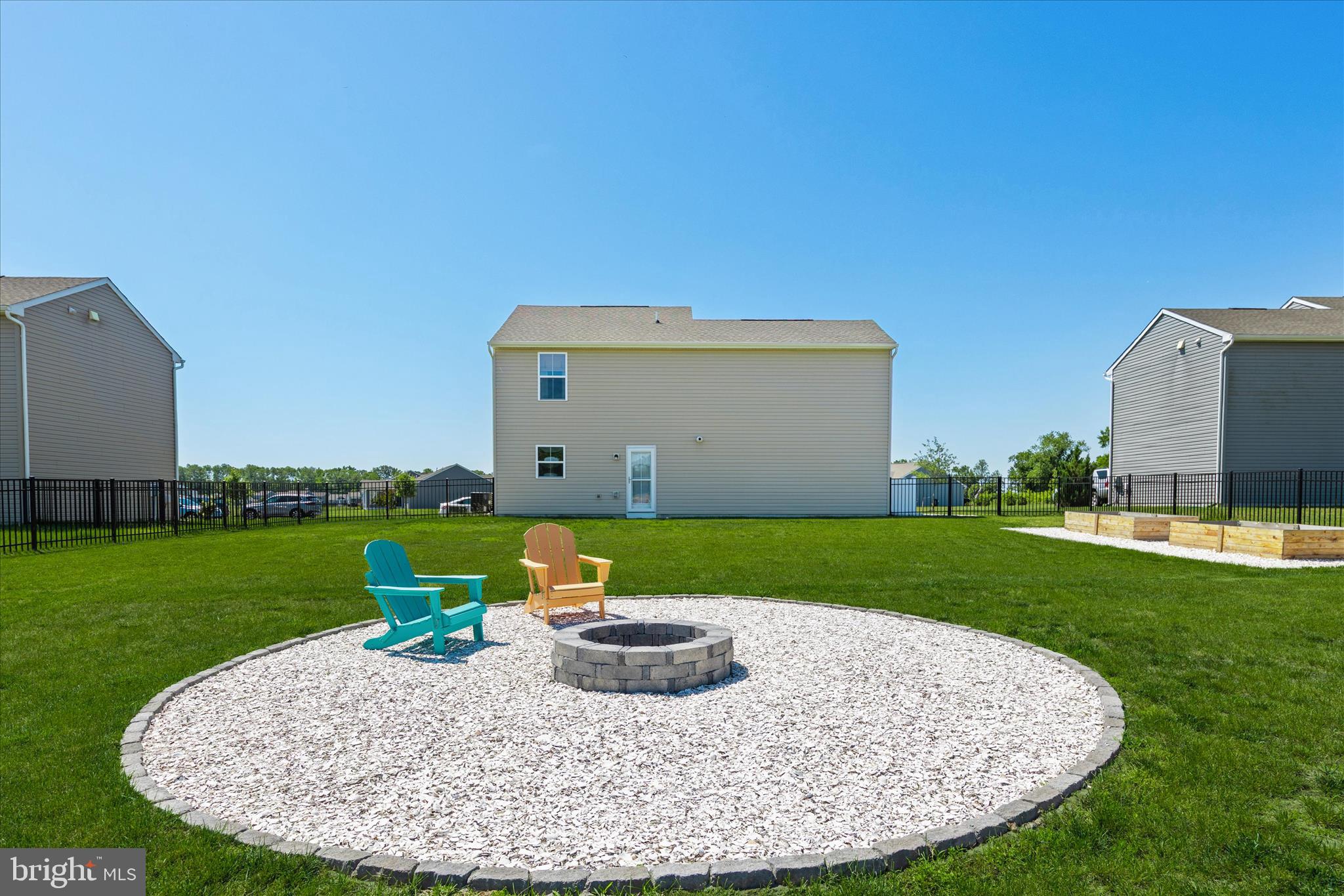 SALTWATER LANDING - Residential