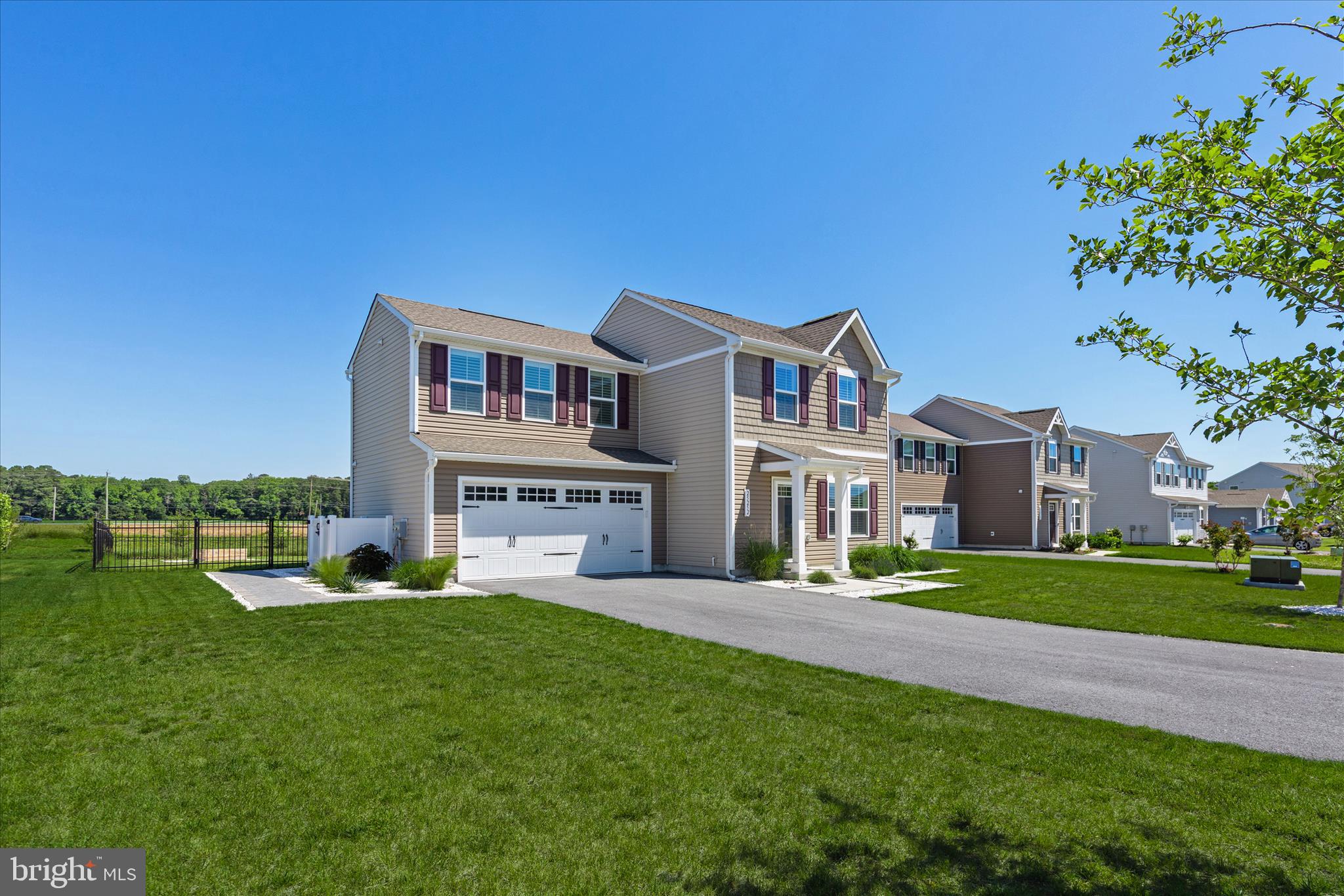 SALTWATER LANDING - Residential