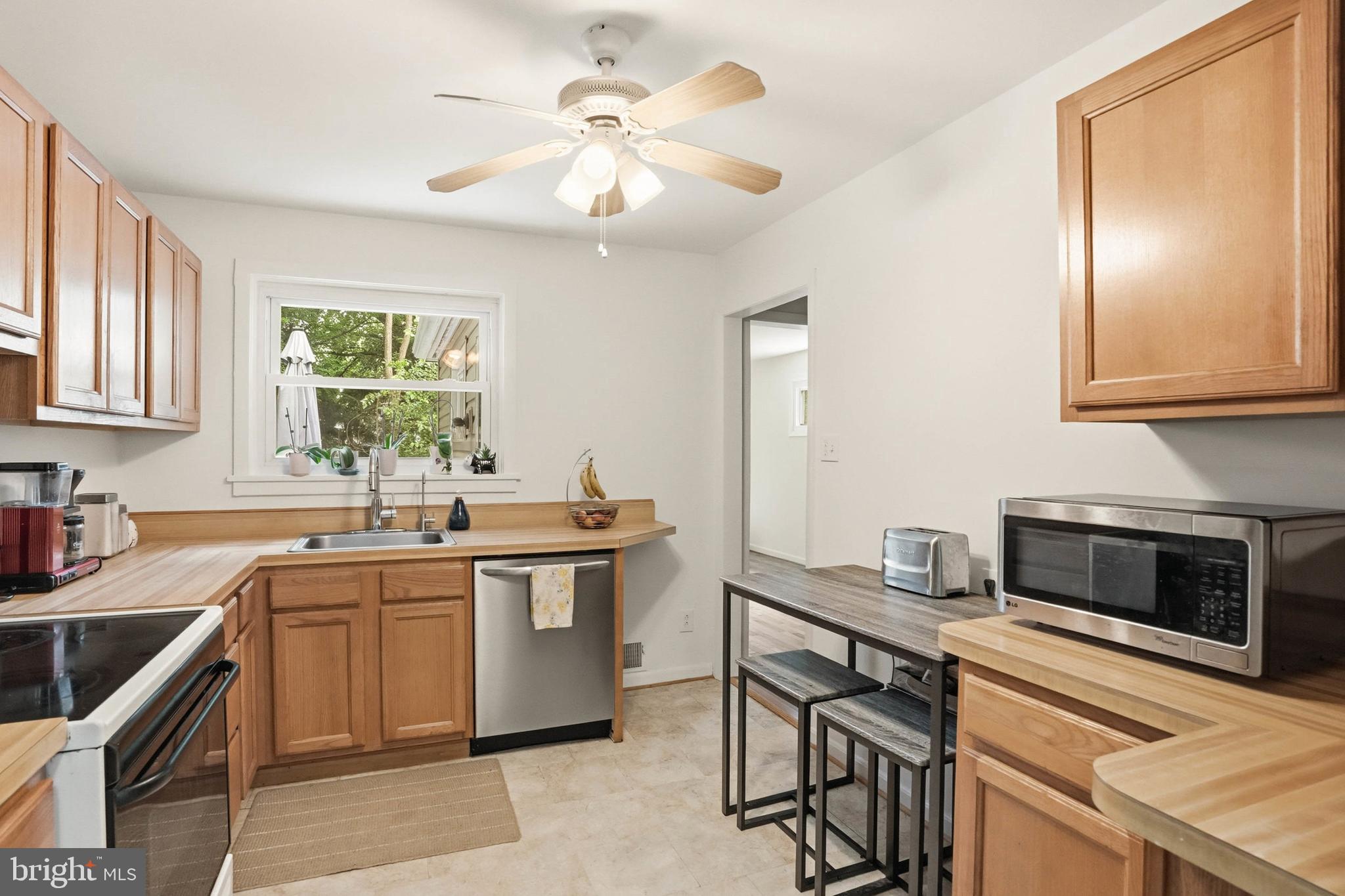 ROCKCREST - Residential