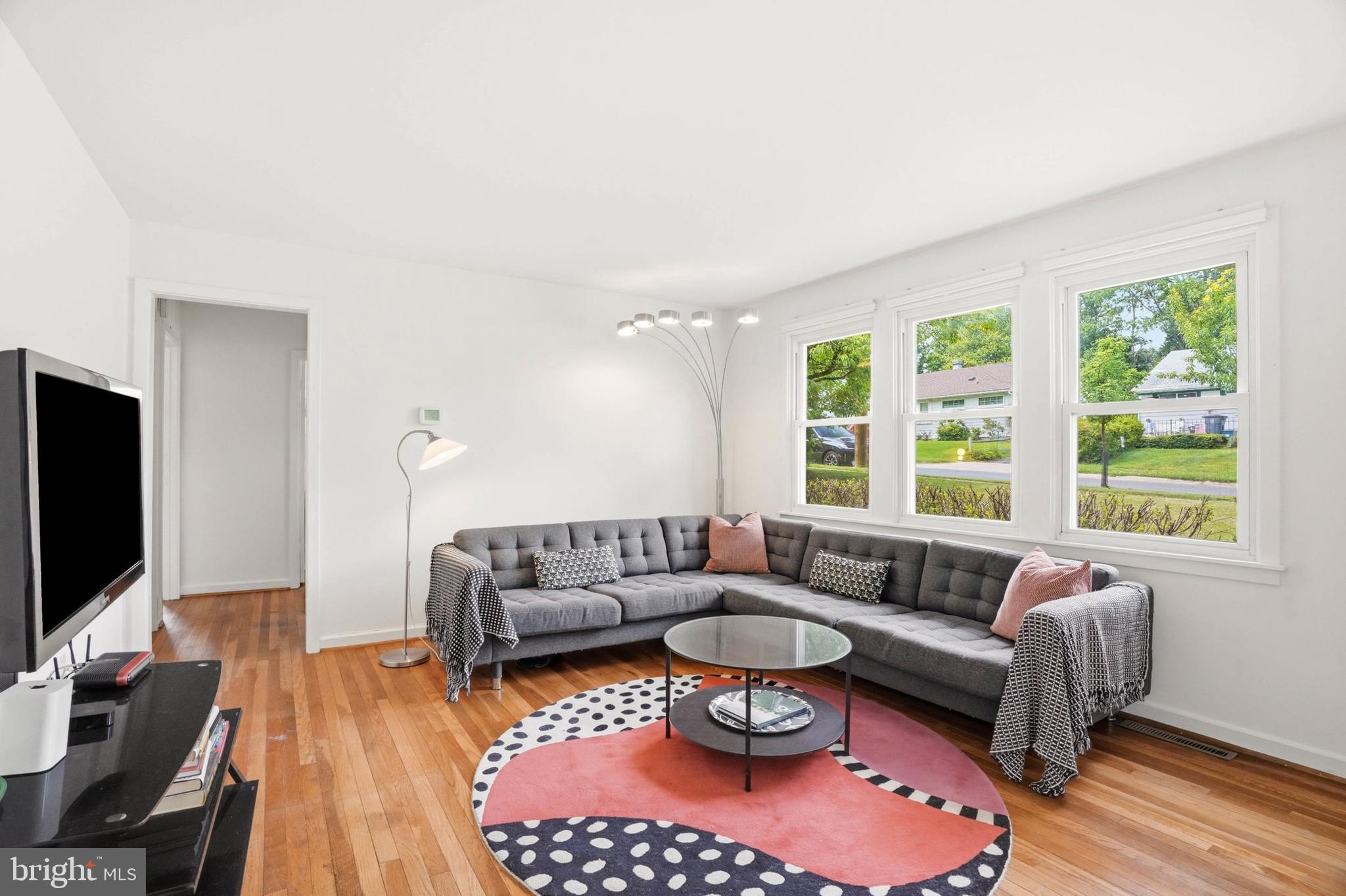 ROCKCREST - Residential
