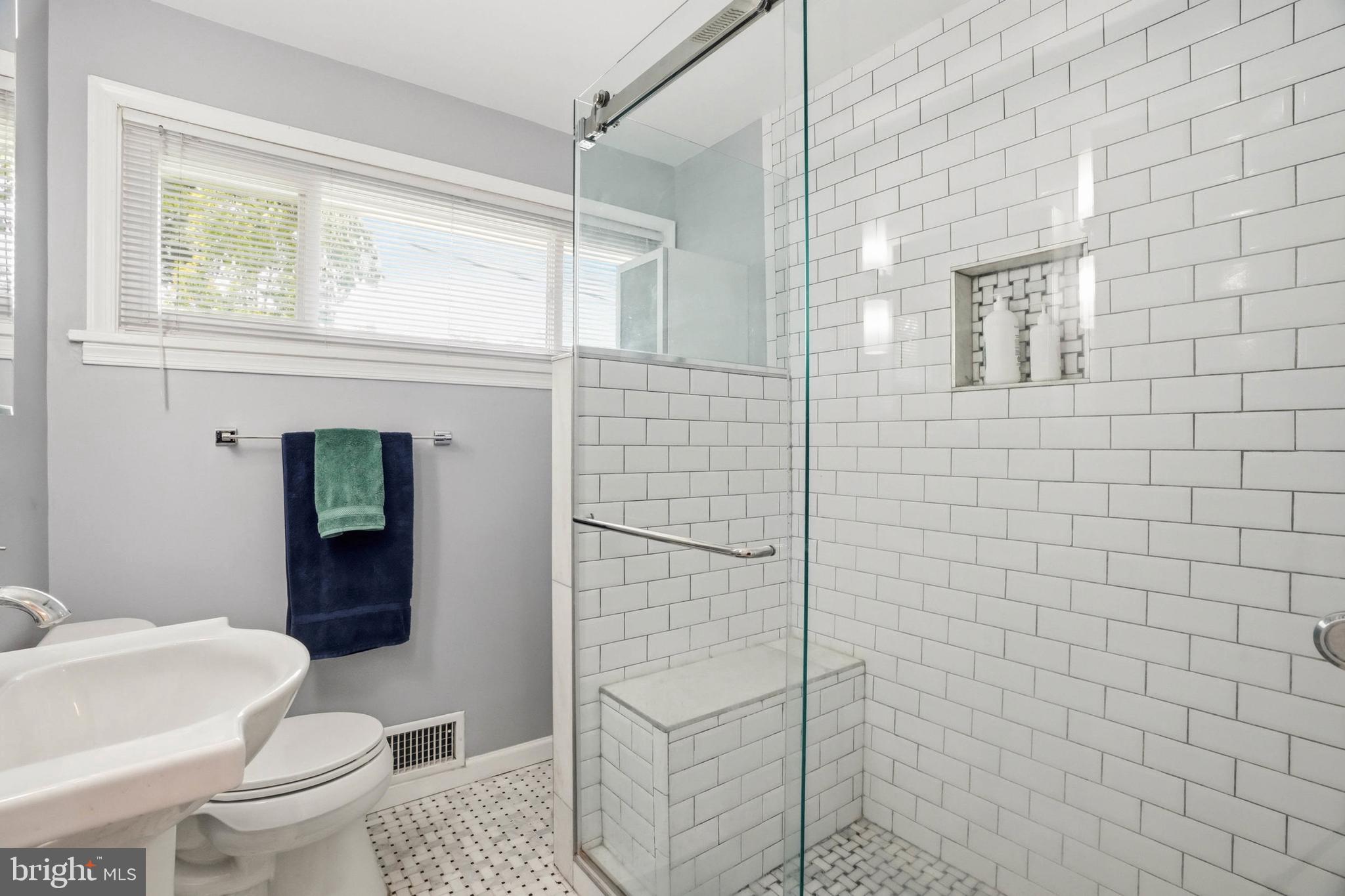 ROCKCREST - Residential