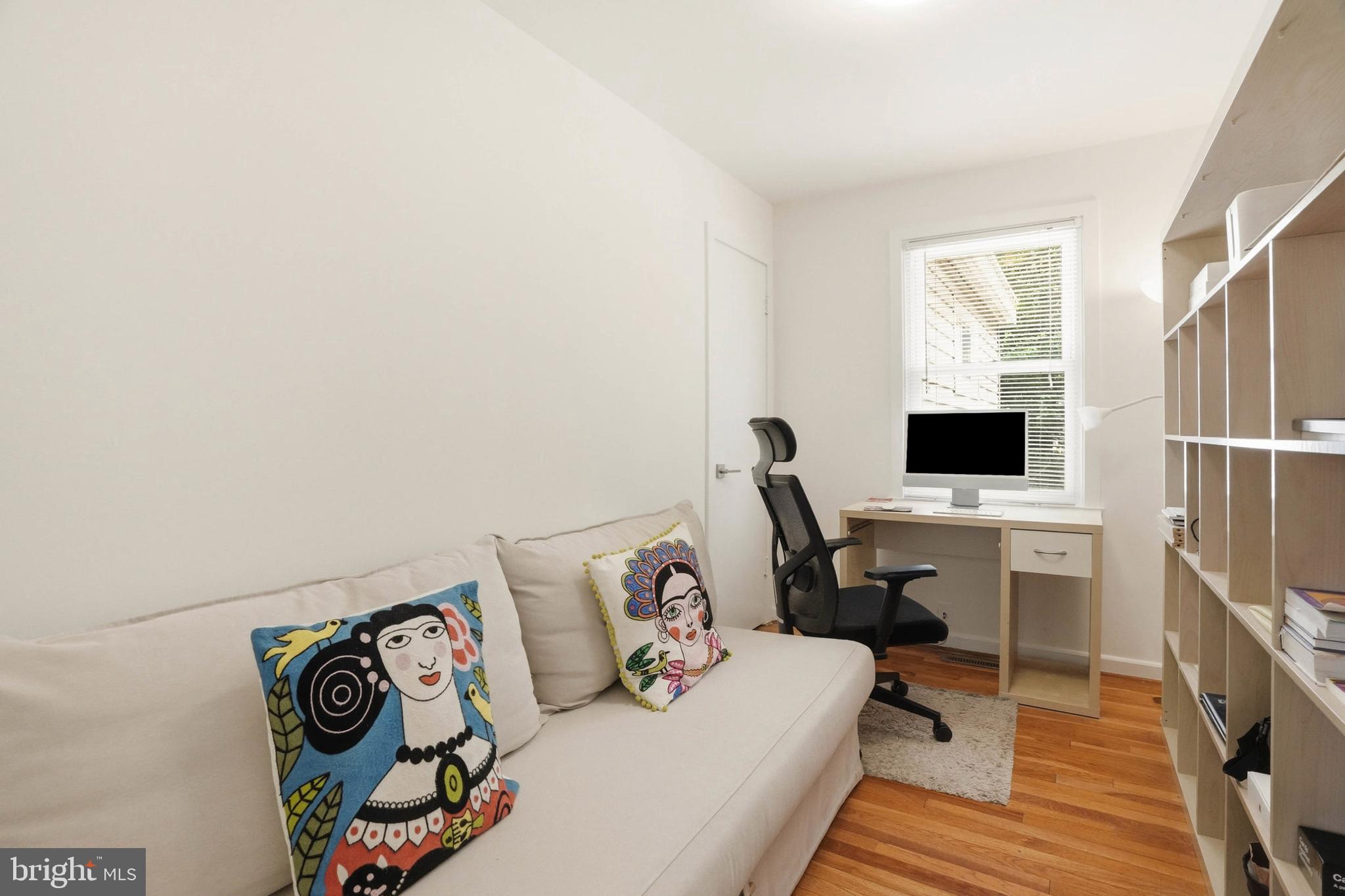 ROCKCREST - Residential