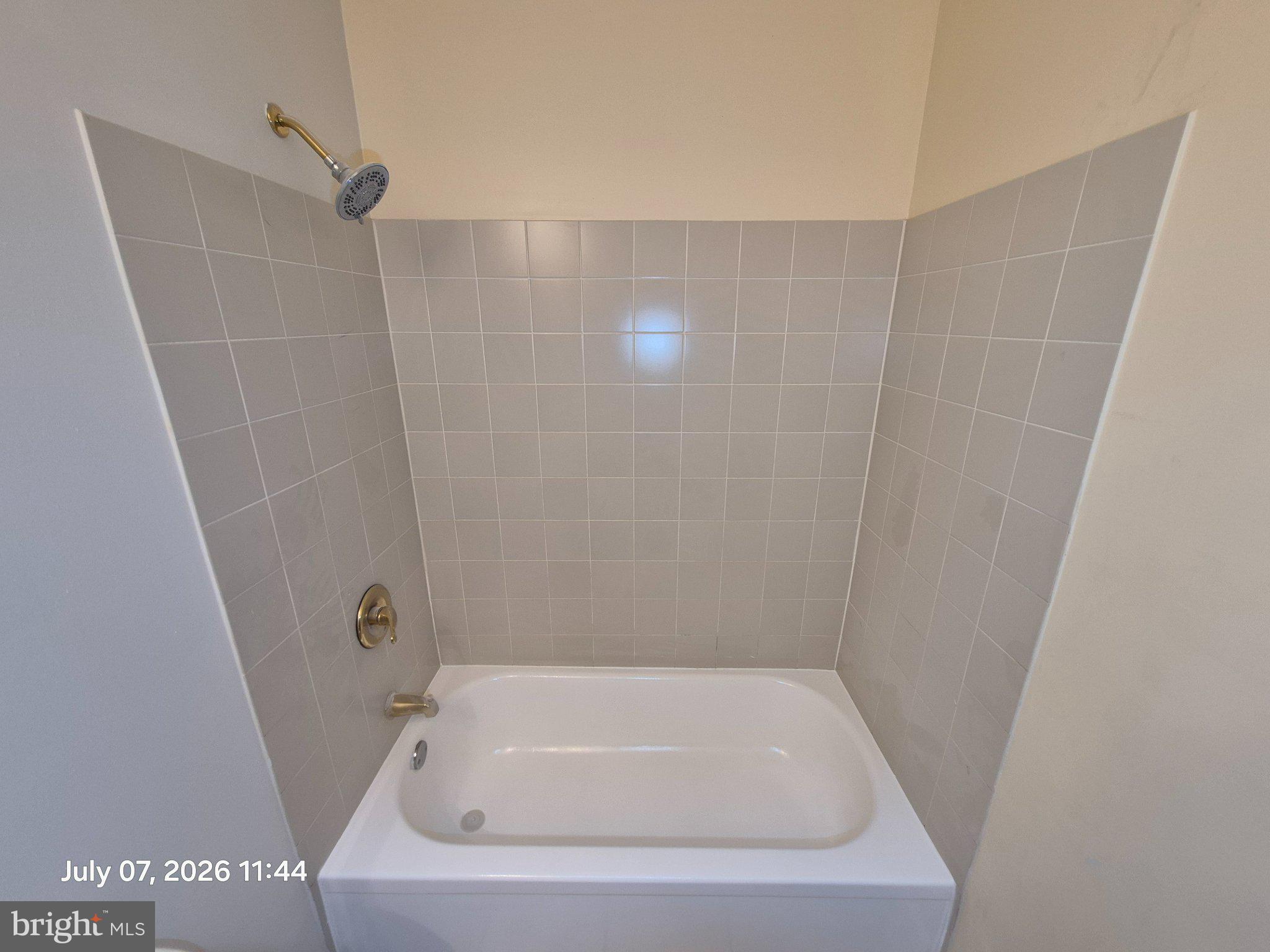 LINWOOD - Residential