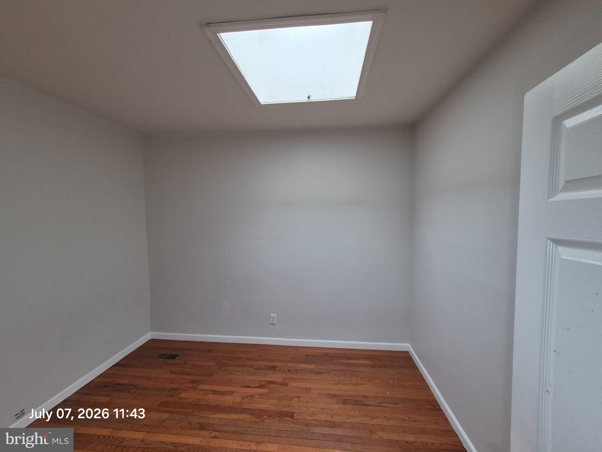 LINWOOD - Residential
