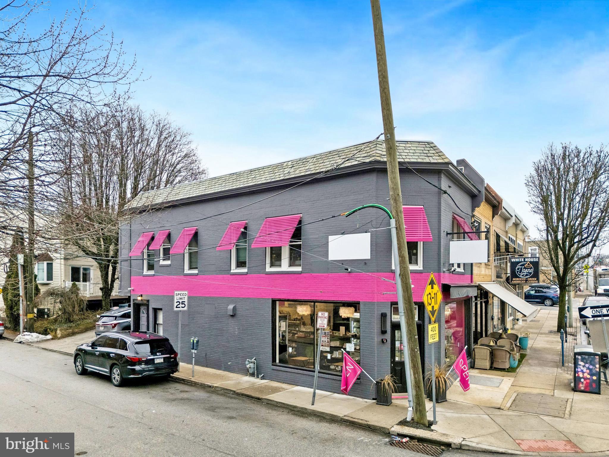 BRYN MAWR - Commercial Sale
