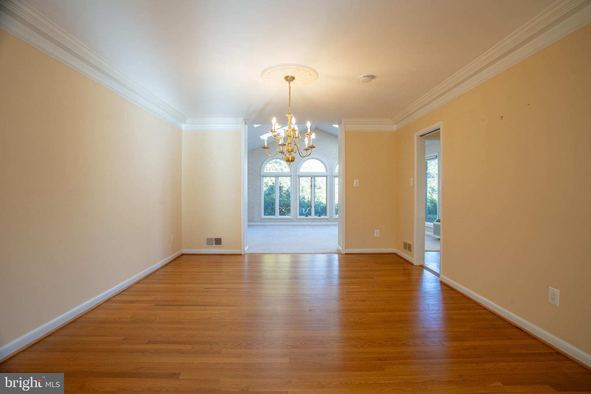 KENWOOD PARK - Residential Lease