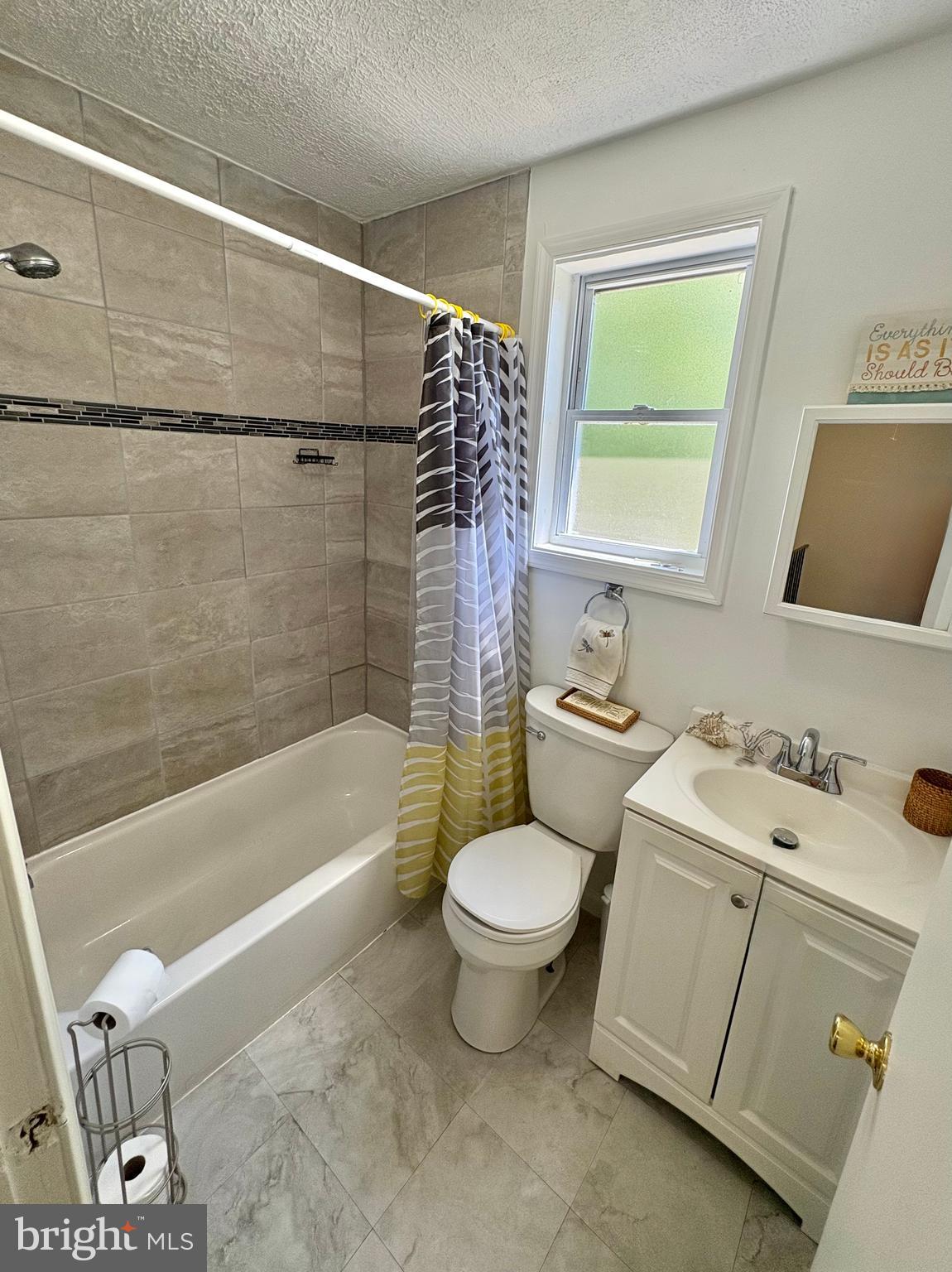 PENN SQUARE - Residential