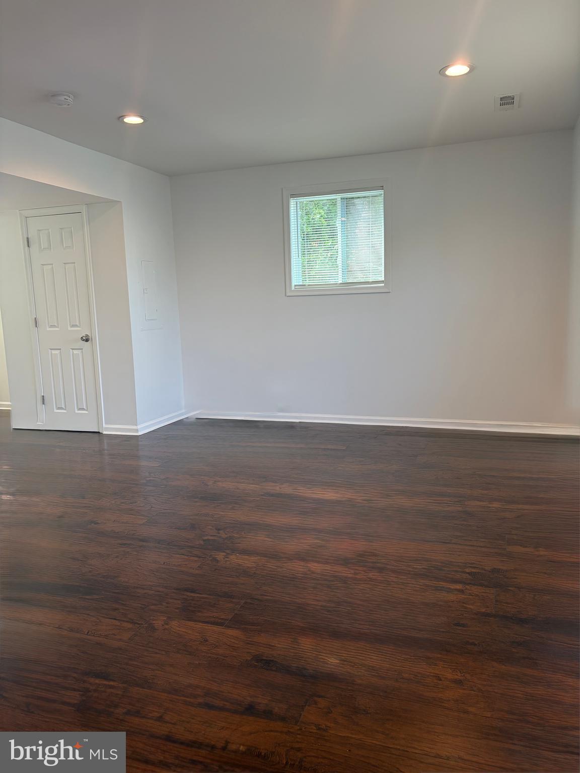 PENN SQUARE - Residential