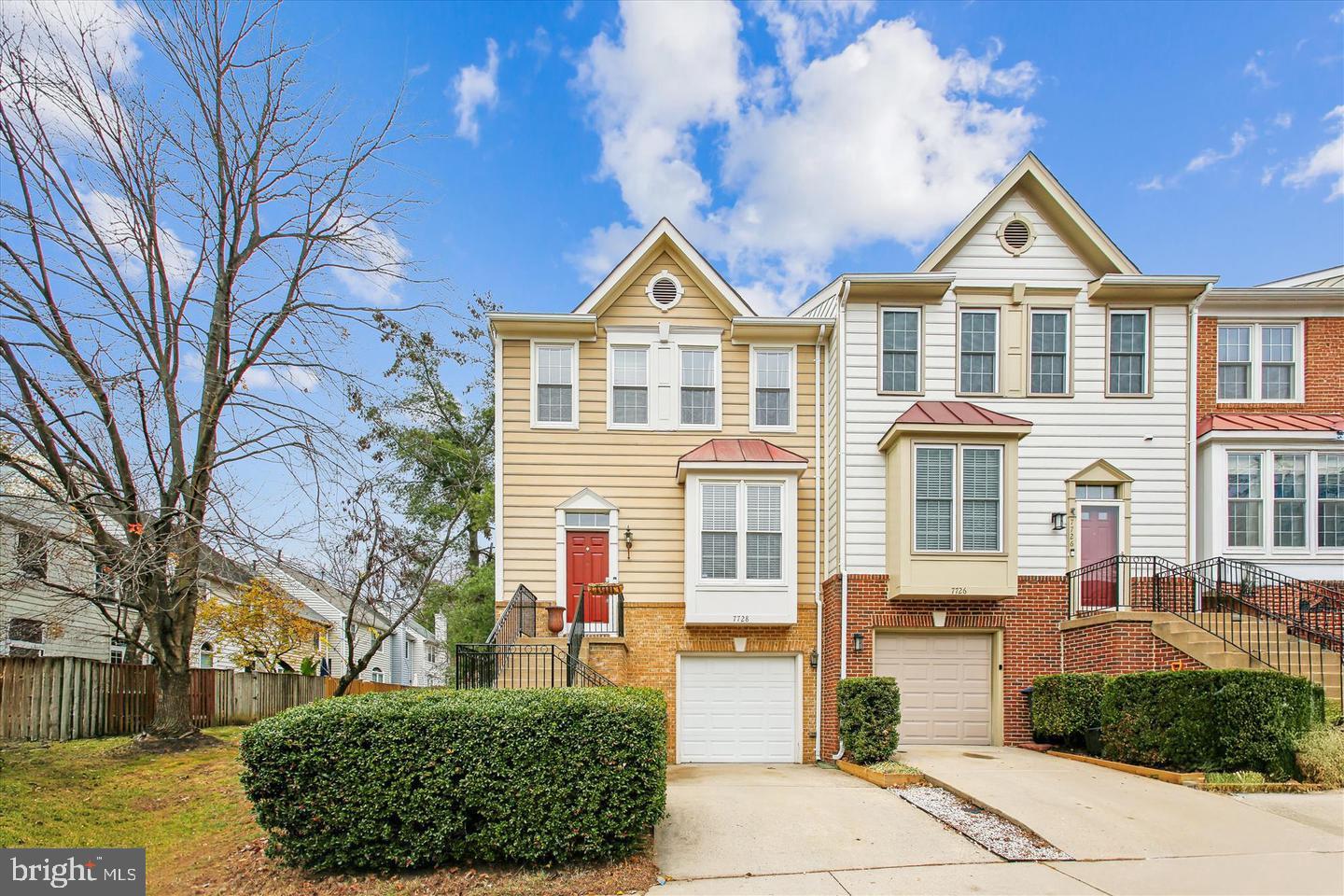 SHADOWBROOK - Residential