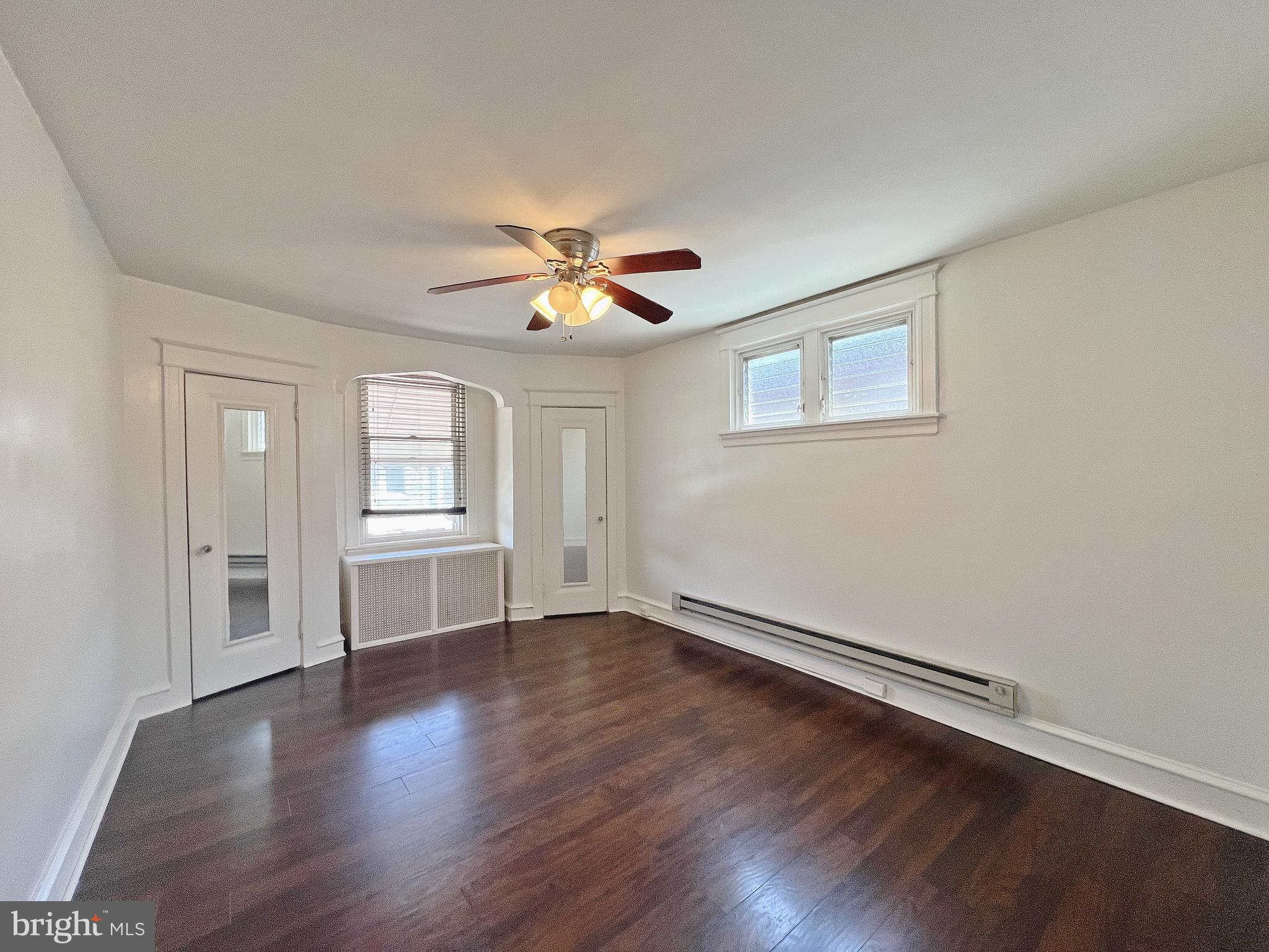 PHILADELPHIA (NORTHEAST) - Residential