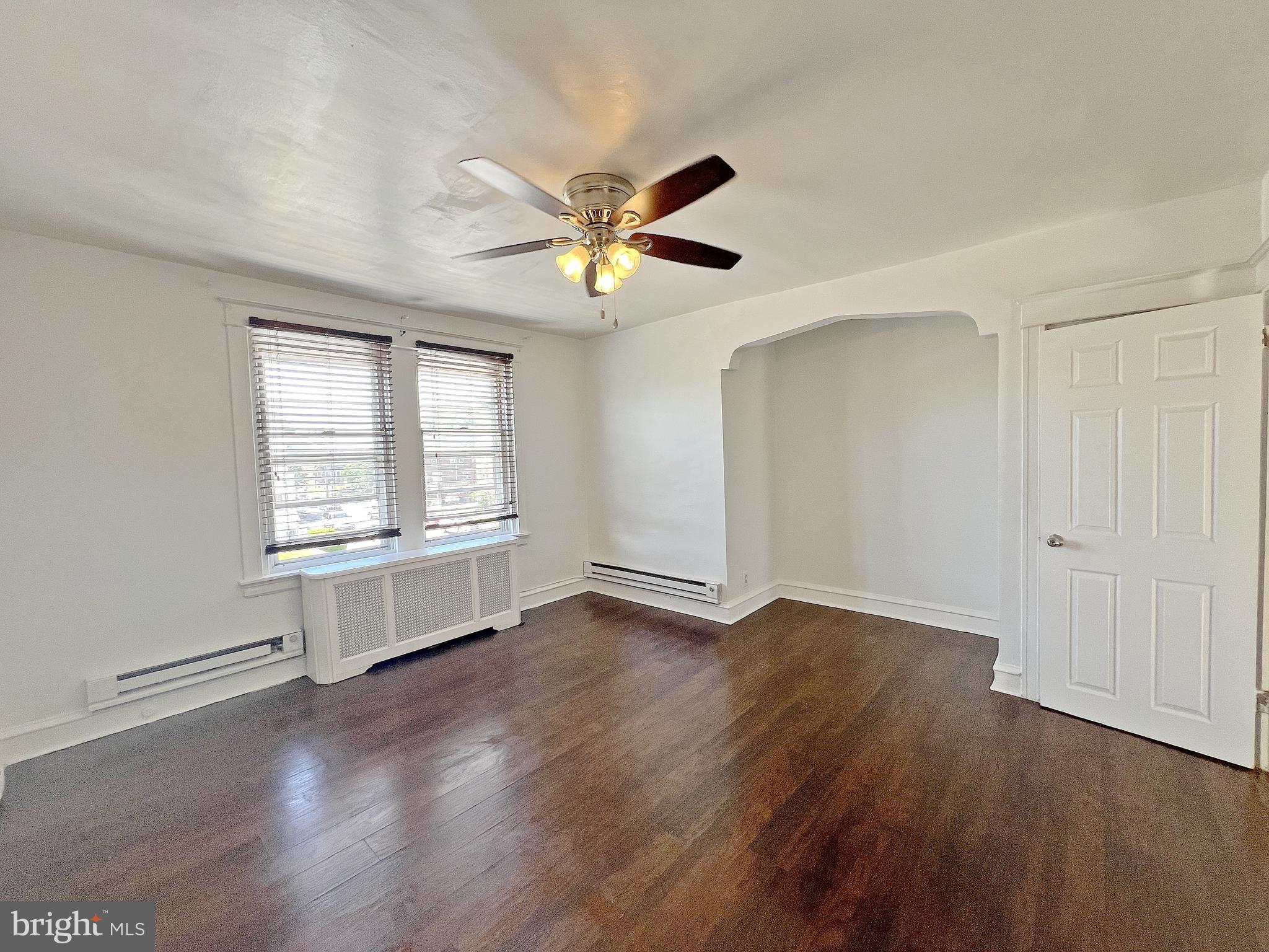 PHILADELPHIA (NORTHEAST) - Residential