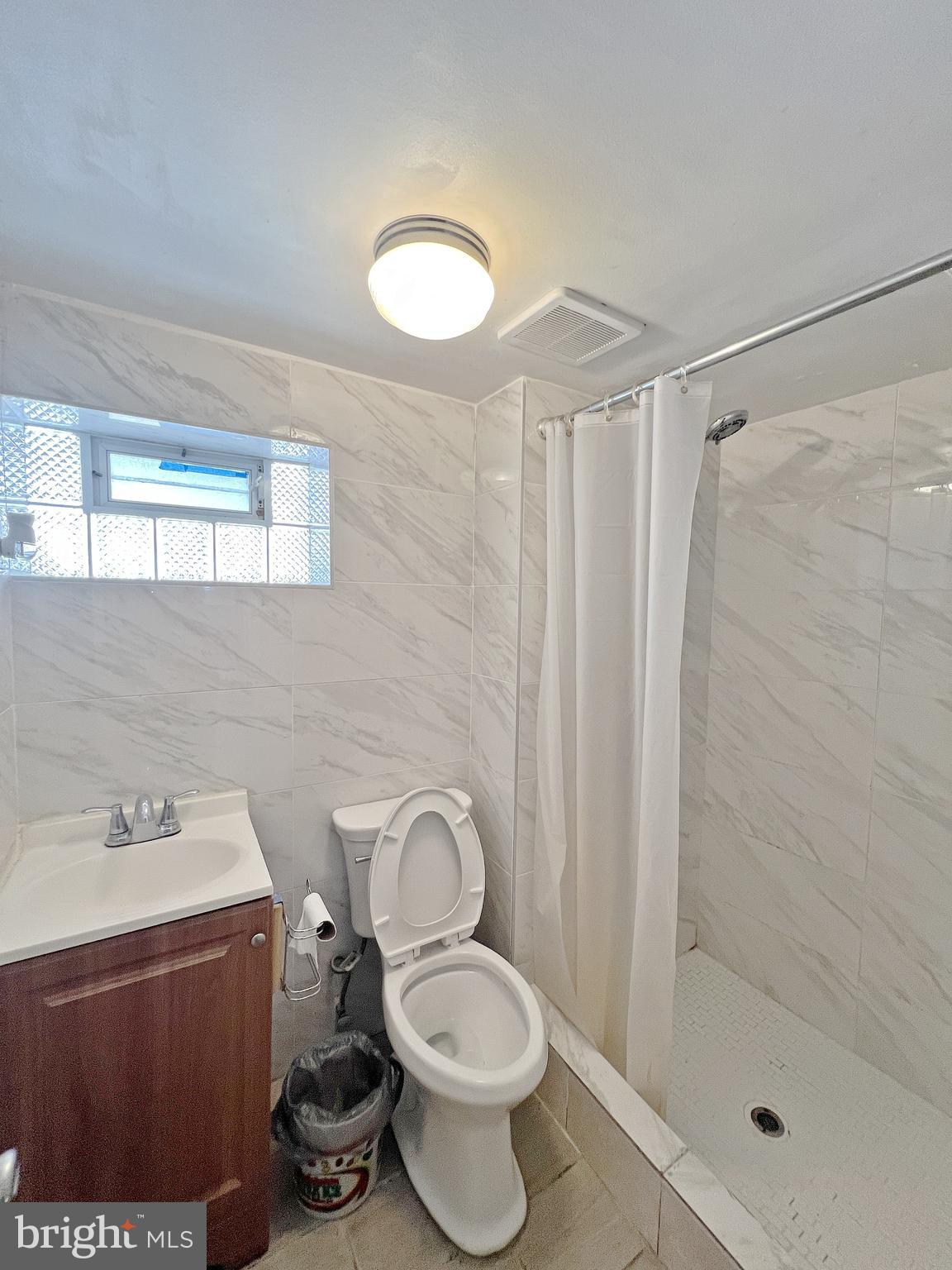 PHILADELPHIA (NORTHEAST) - Residential